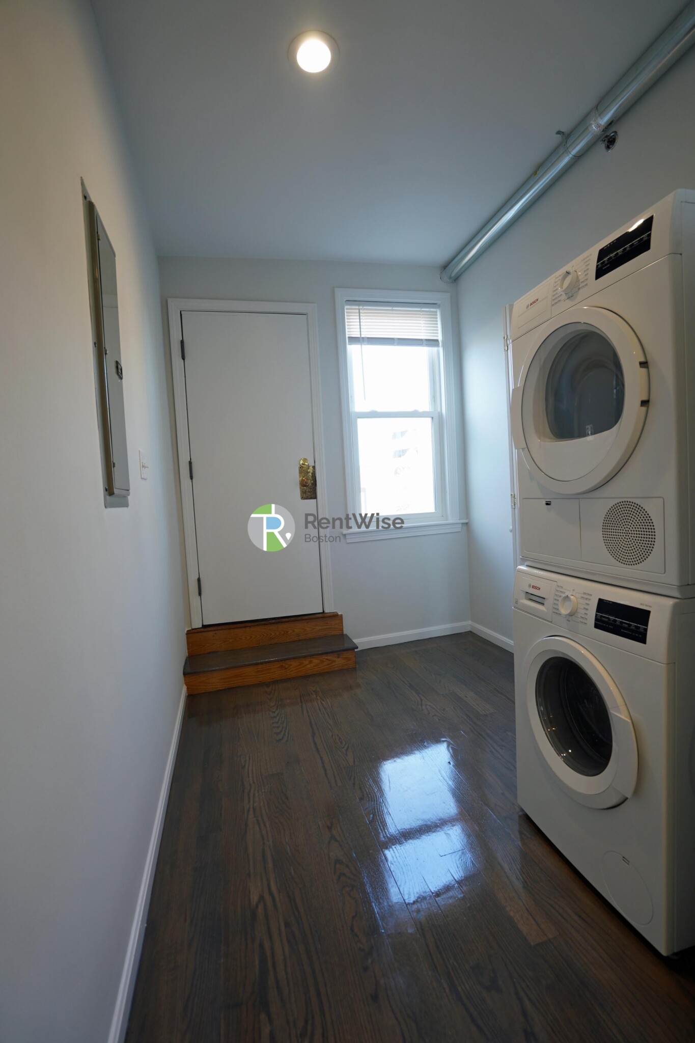 1406 Beacon St, Corey Hill