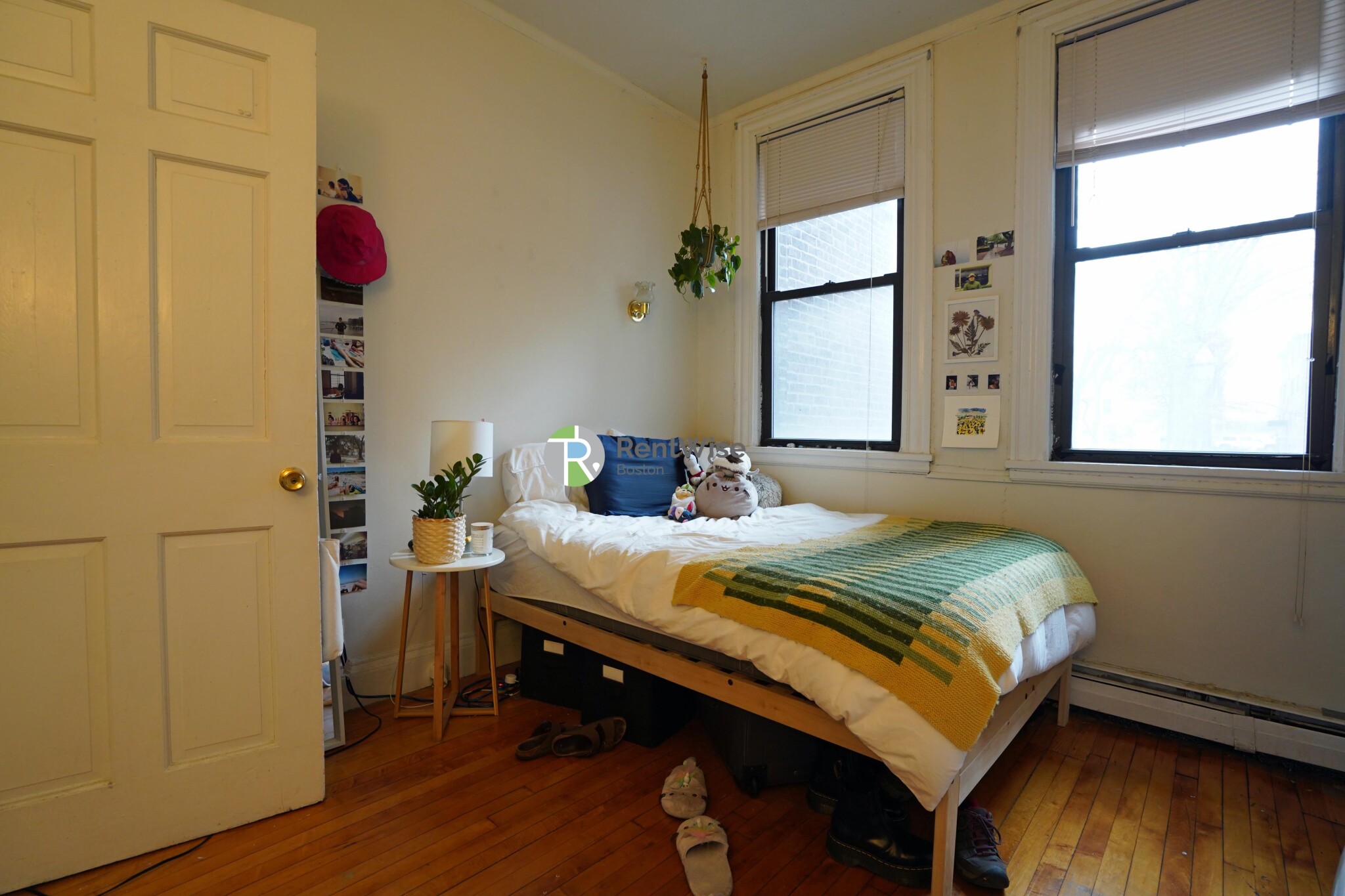 72 Gardner St, Allston