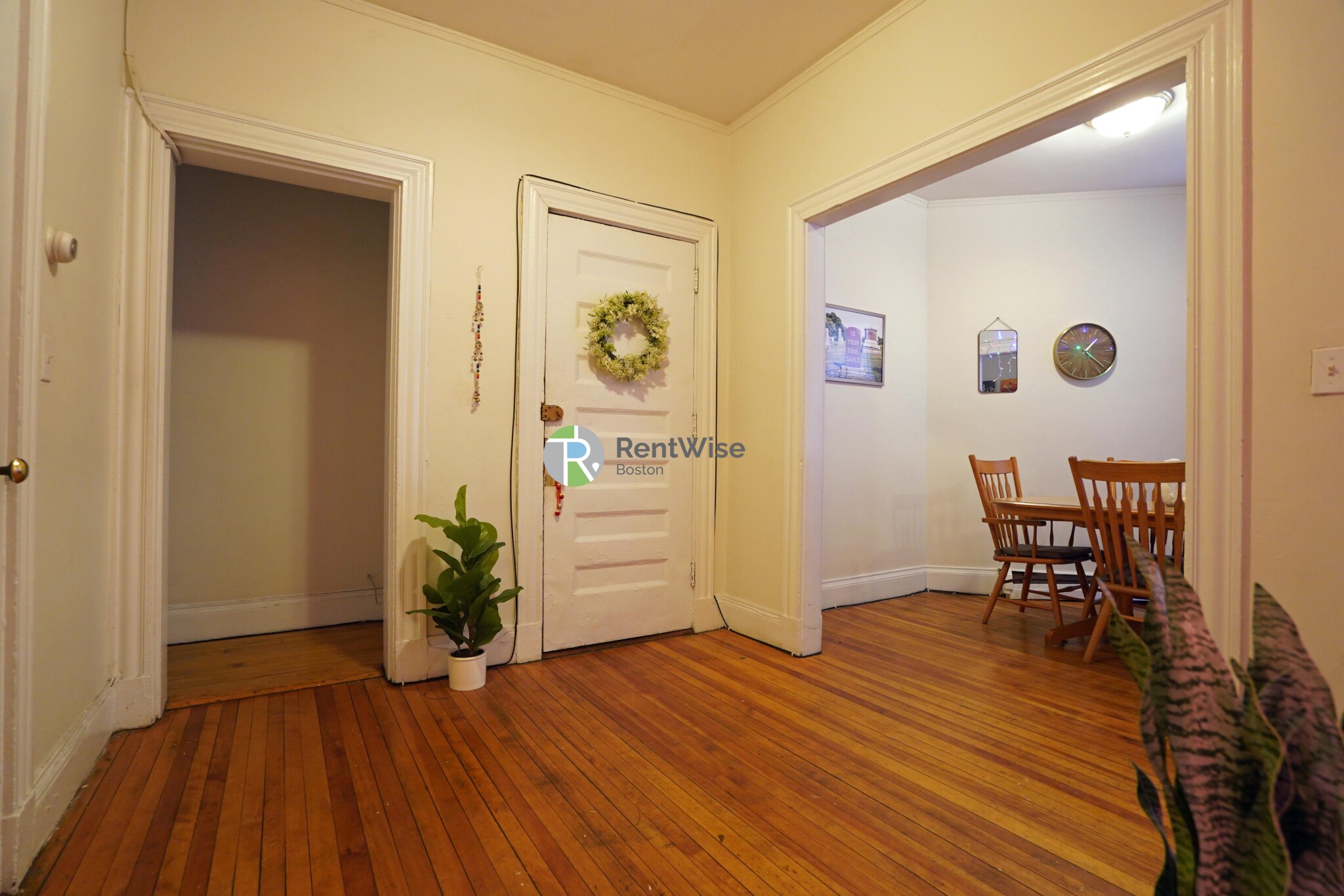 72 Gardner St, Allston