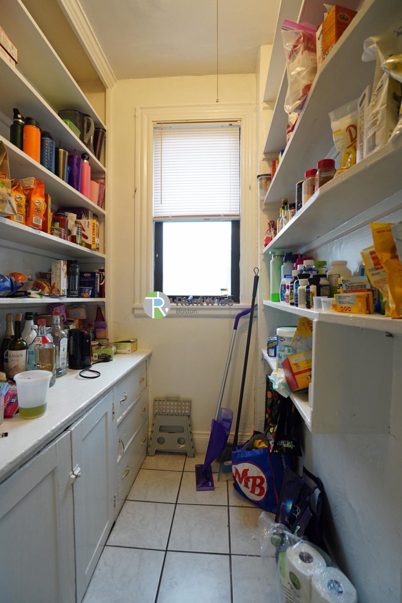 72 Gardner St, Allston