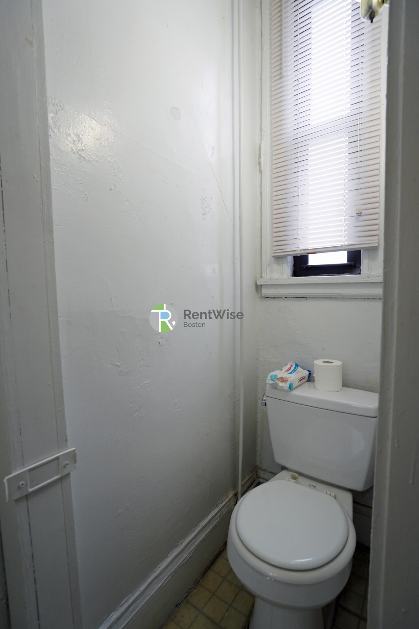 72 Gardner St, Allston