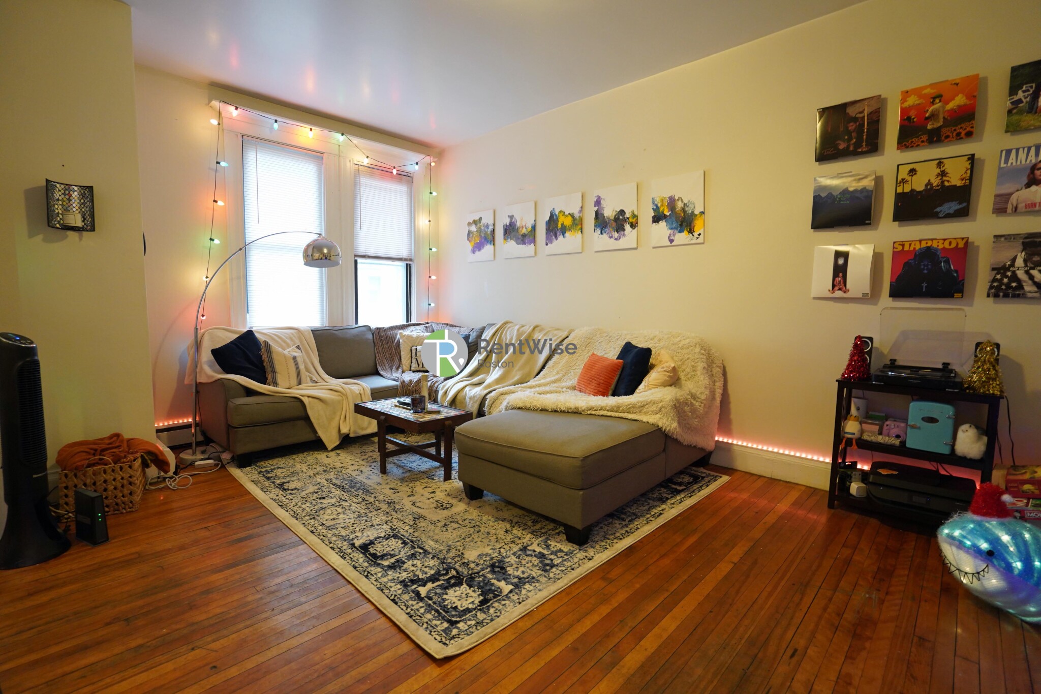 72 Gardner St, Allston