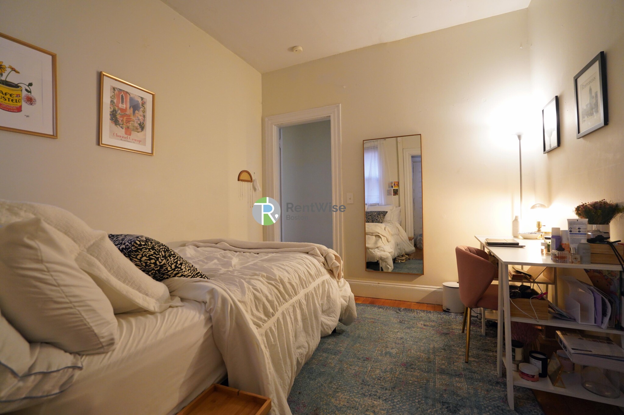 72 Gardner St, Allston