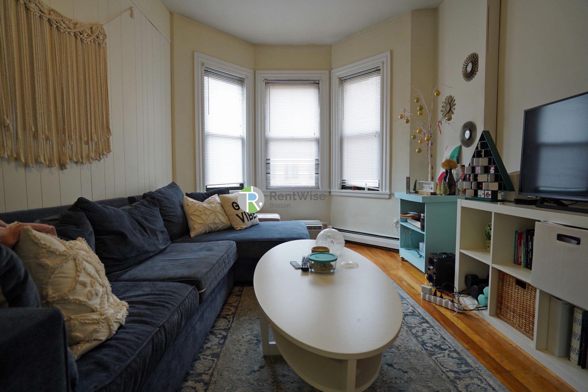 72 Gardner St, Allston