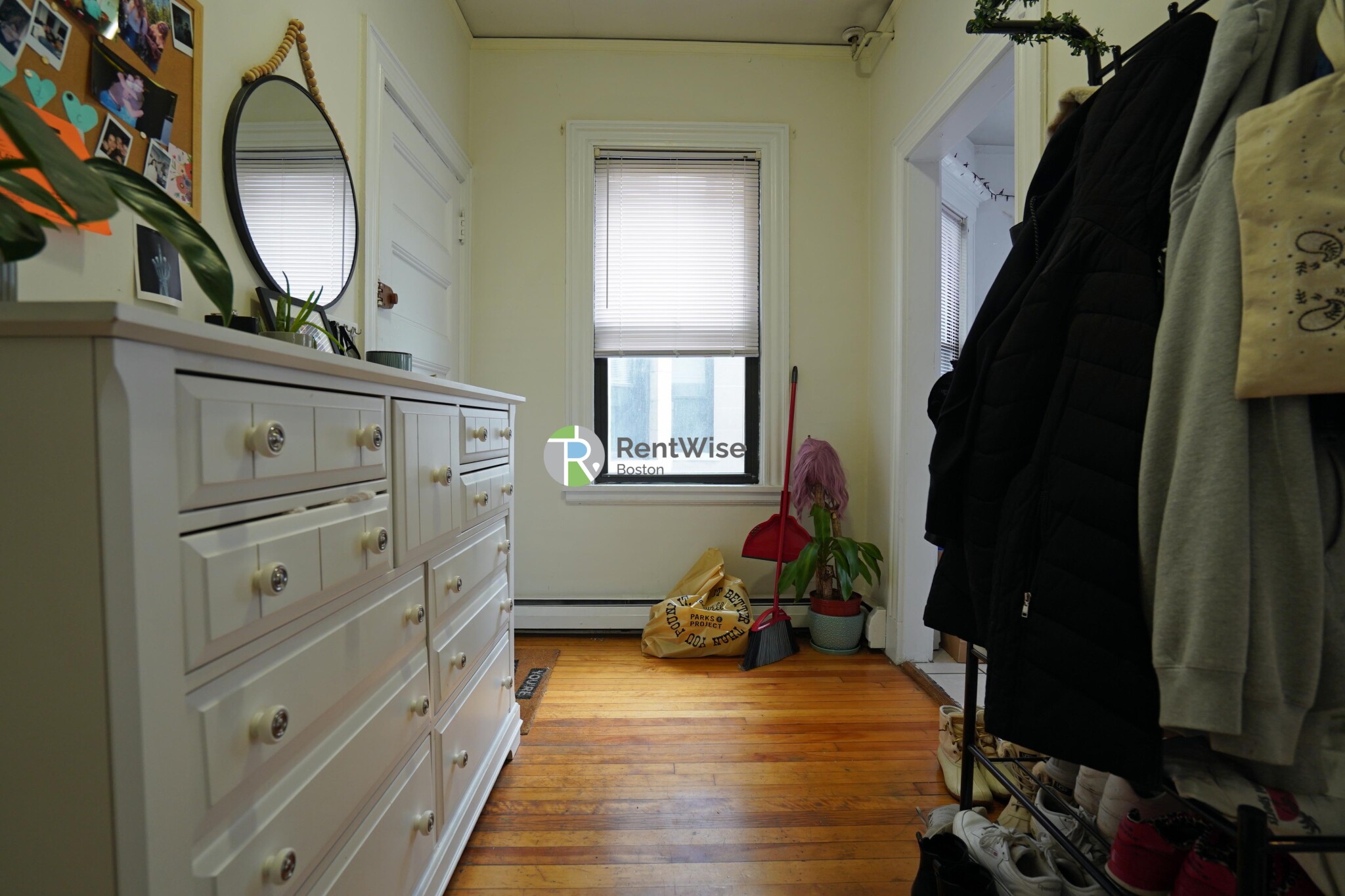 72 Gardner St, Allston