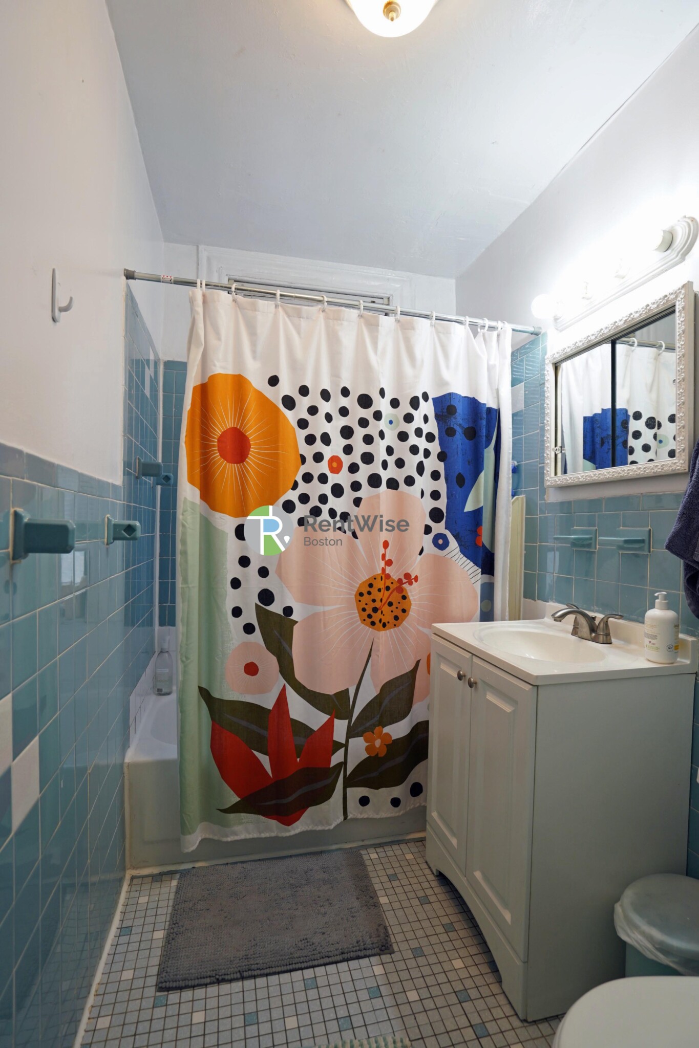 72 Gardner St, Allston