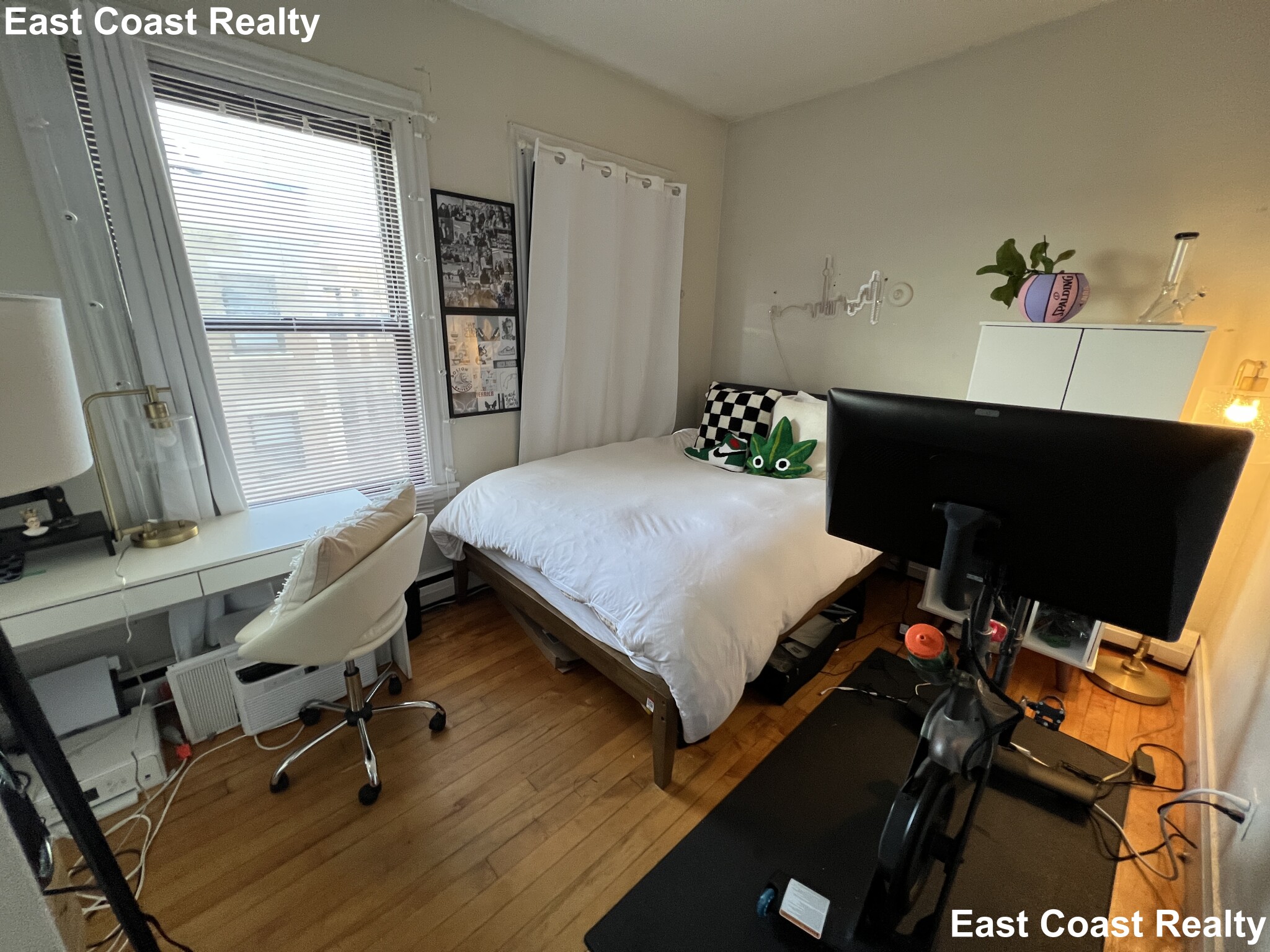 72 Gardner St, Allston