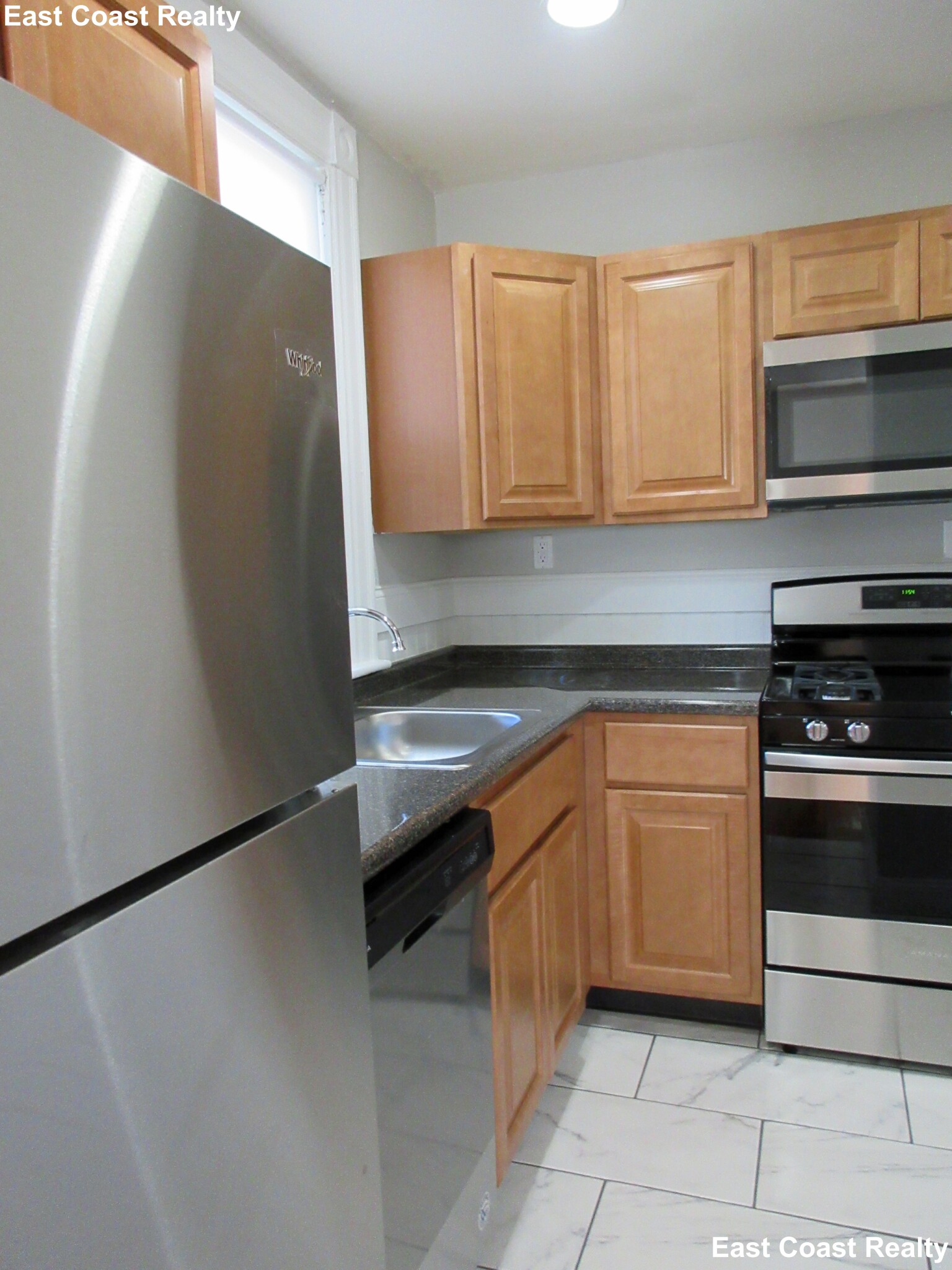 19 Braemore Rd, Brighton