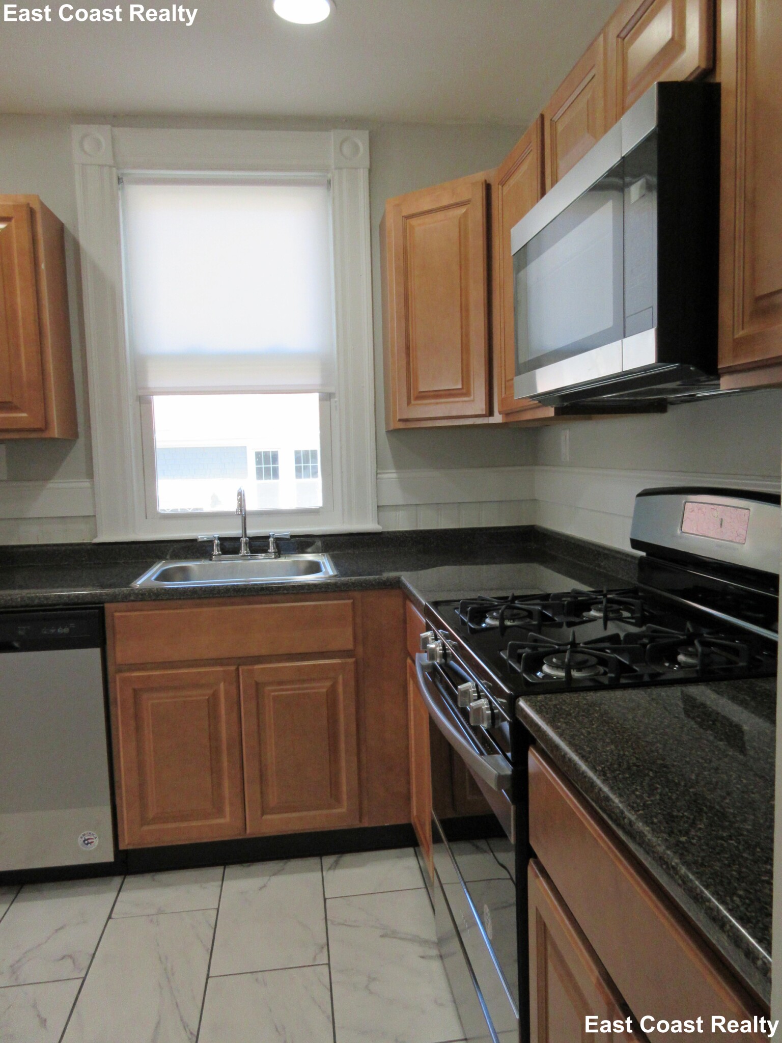 19 Braemore Rd, Brighton