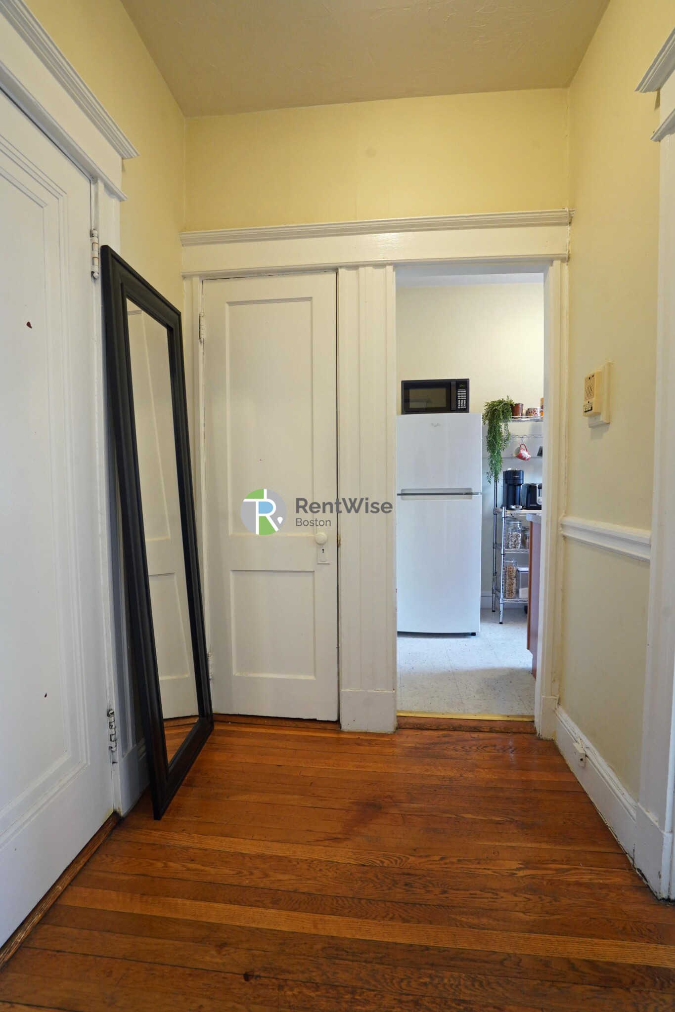 221 Kelton, Brighton