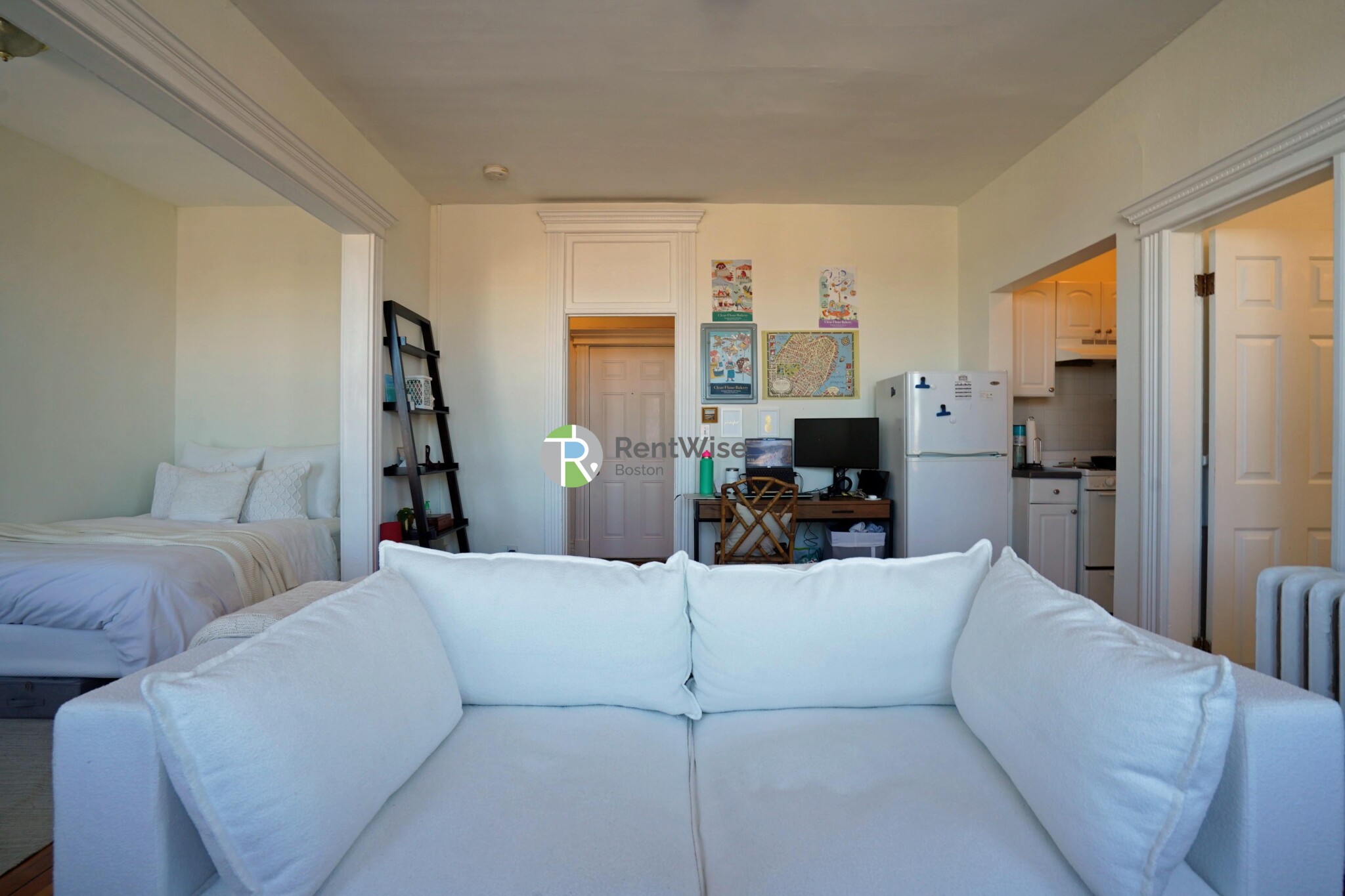 1298 Commonwealth Ave, Allston