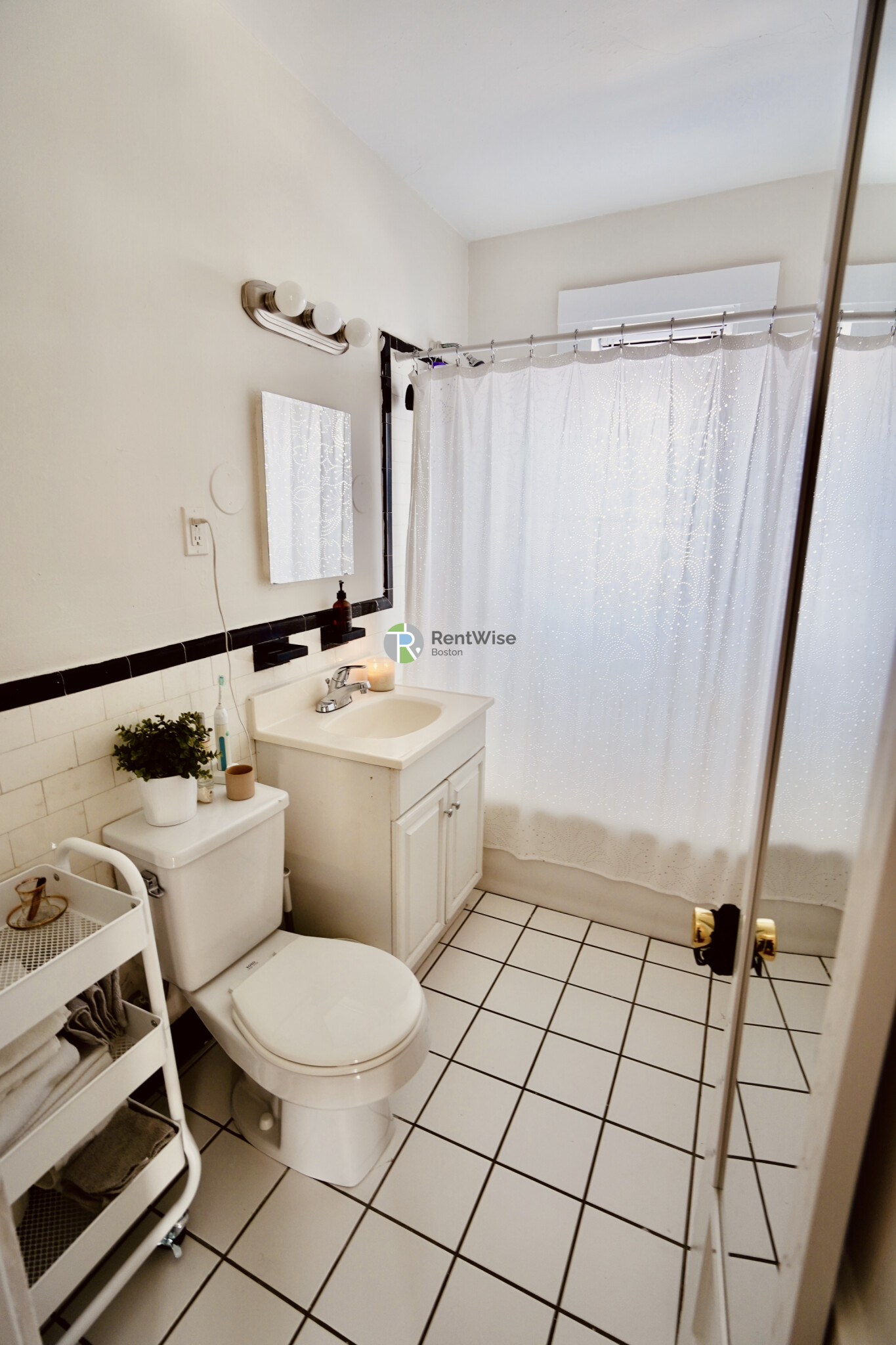 433 A Broadway, Winter Hill