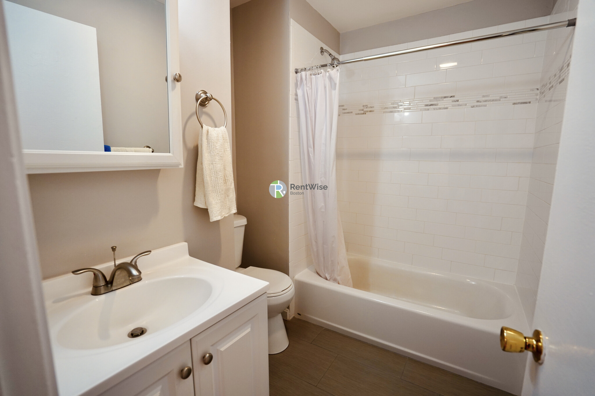 1055 Beacon St, Coolidge Corner