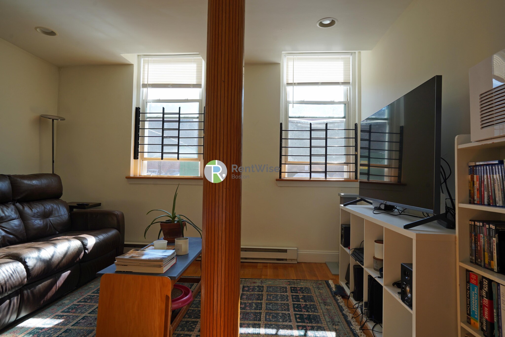 1298 Commonwealth Ave, Allston