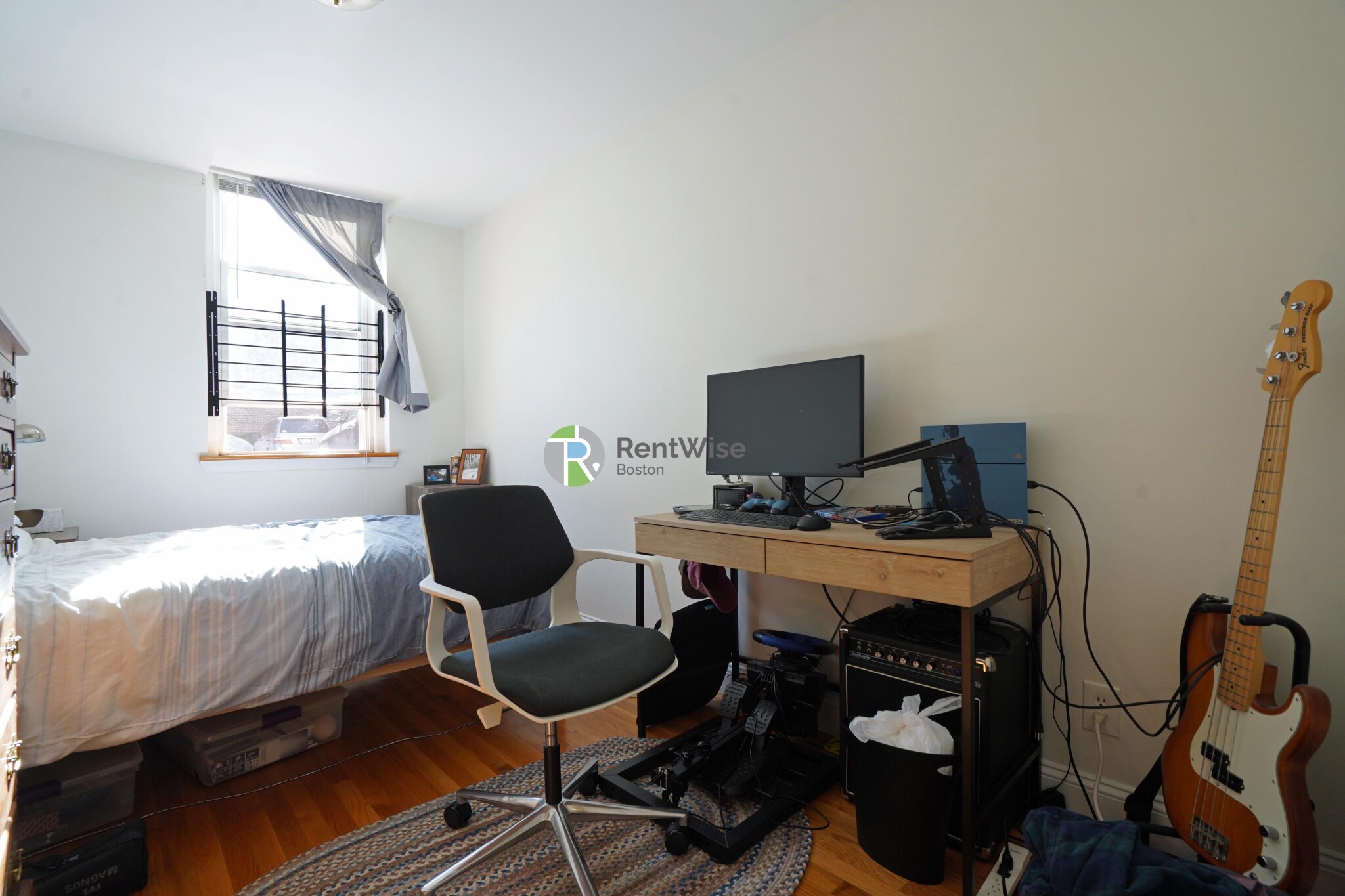 1298 Commonwealth Ave, Allston