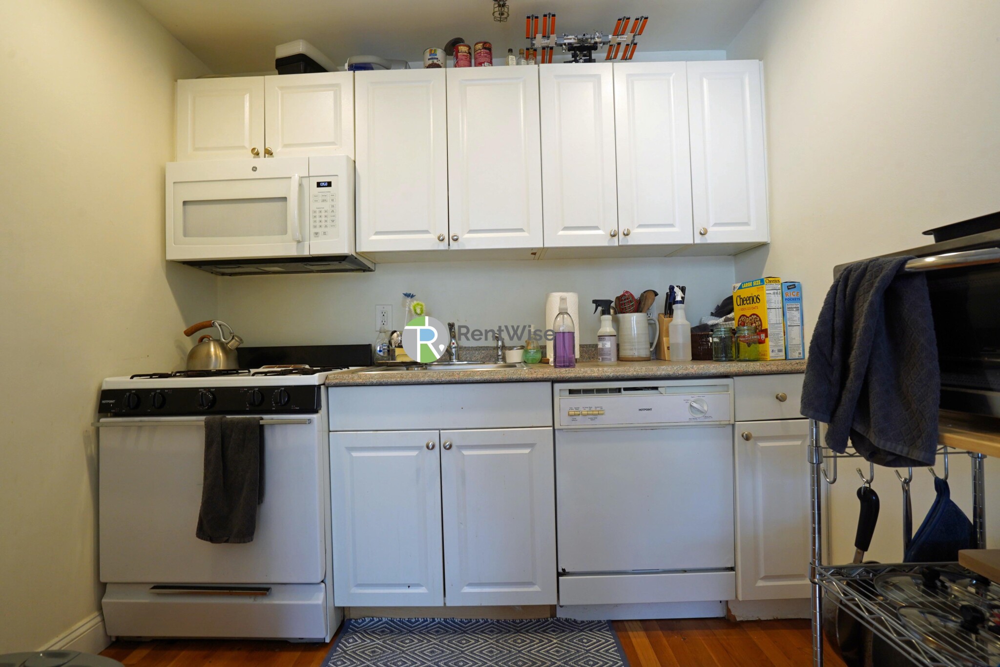 1298 Commonwealth Ave, Allston