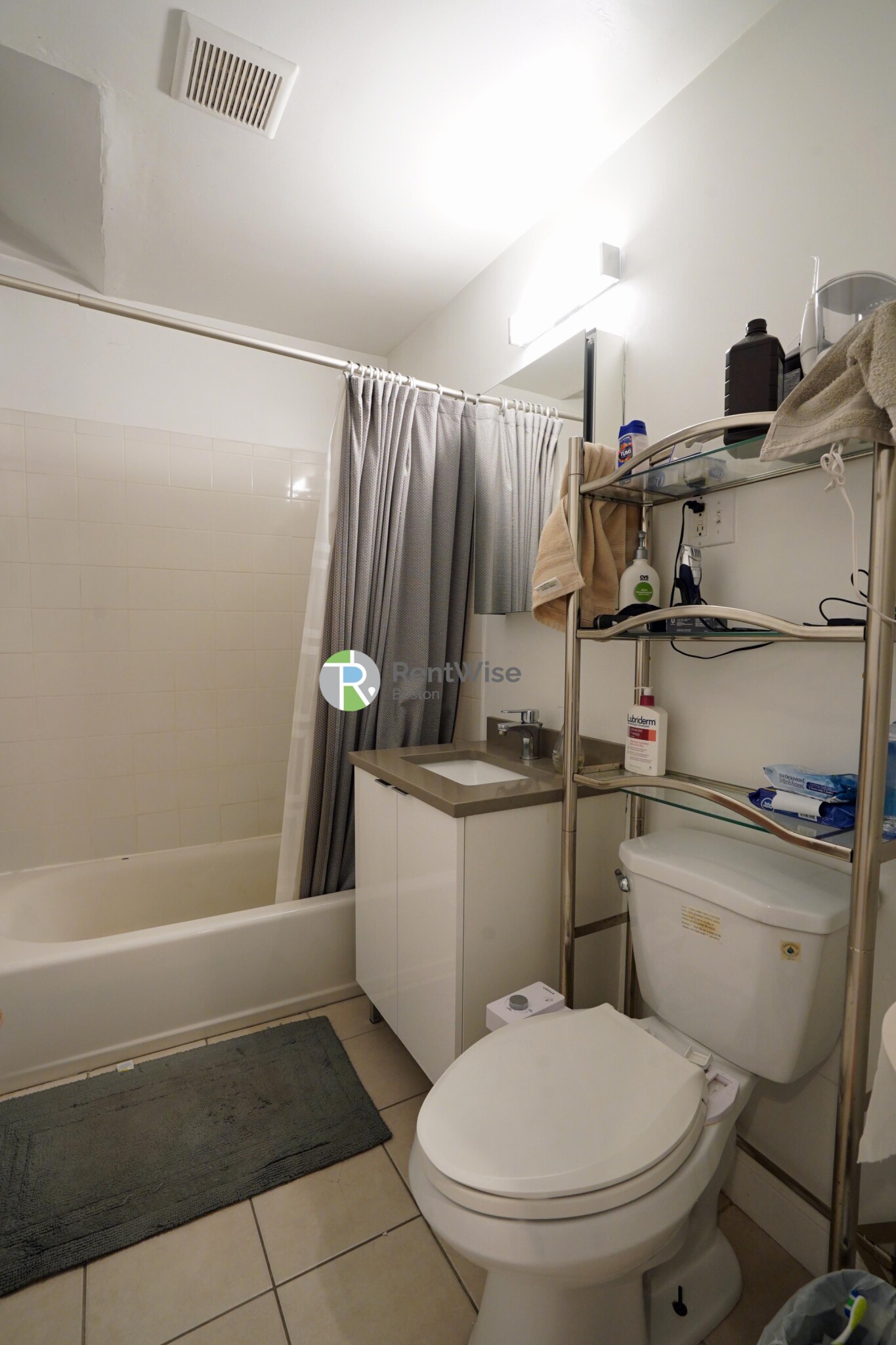 1298 Commonwealth Ave, Allston