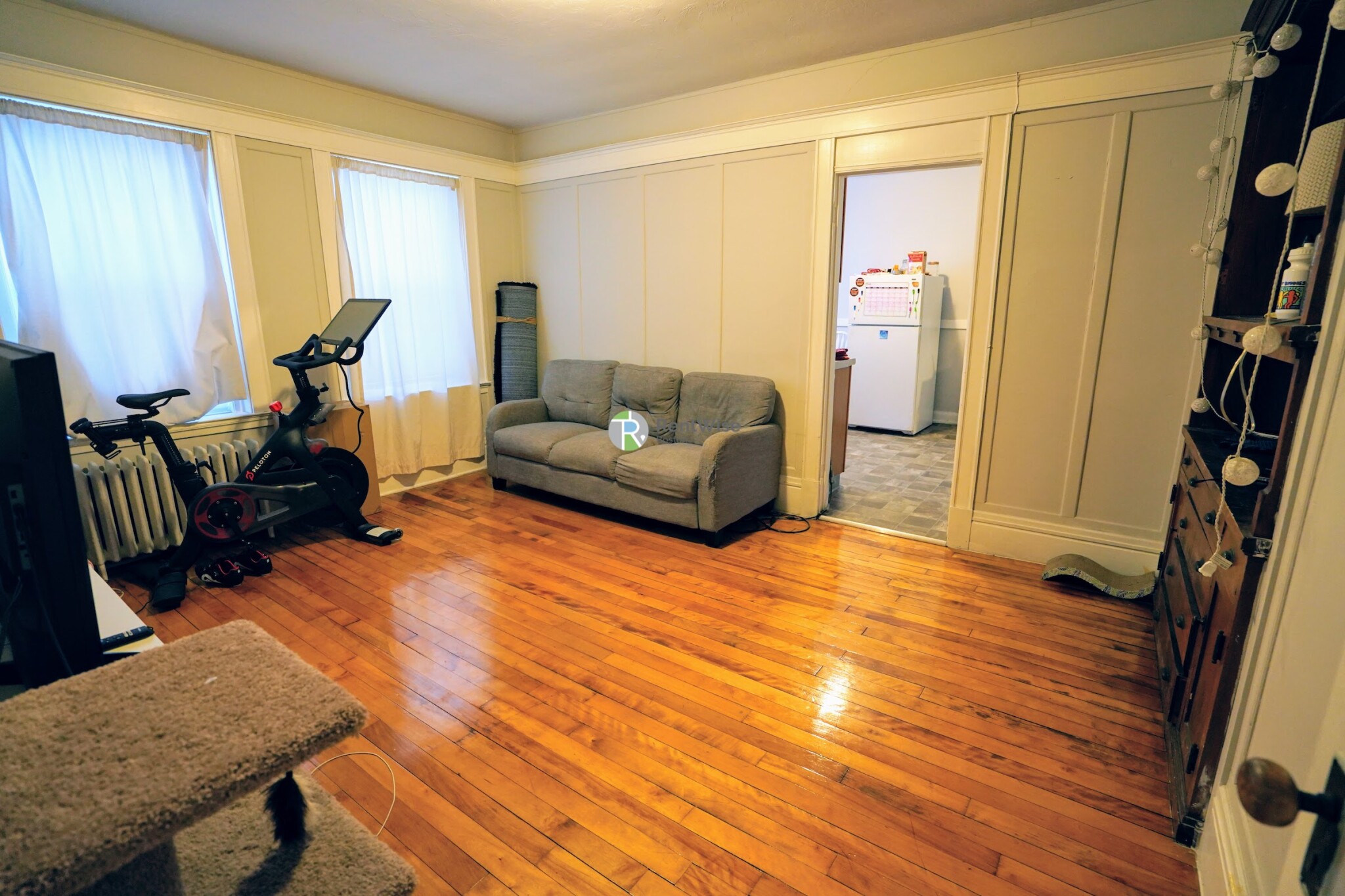 218 South St, Jamaica Plain