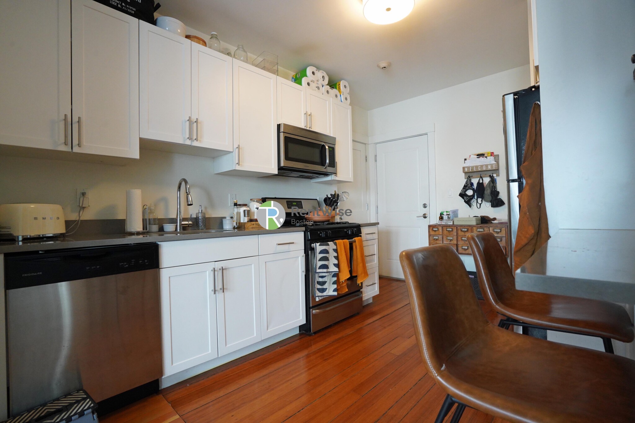 83 Harvard St, Brookline Village