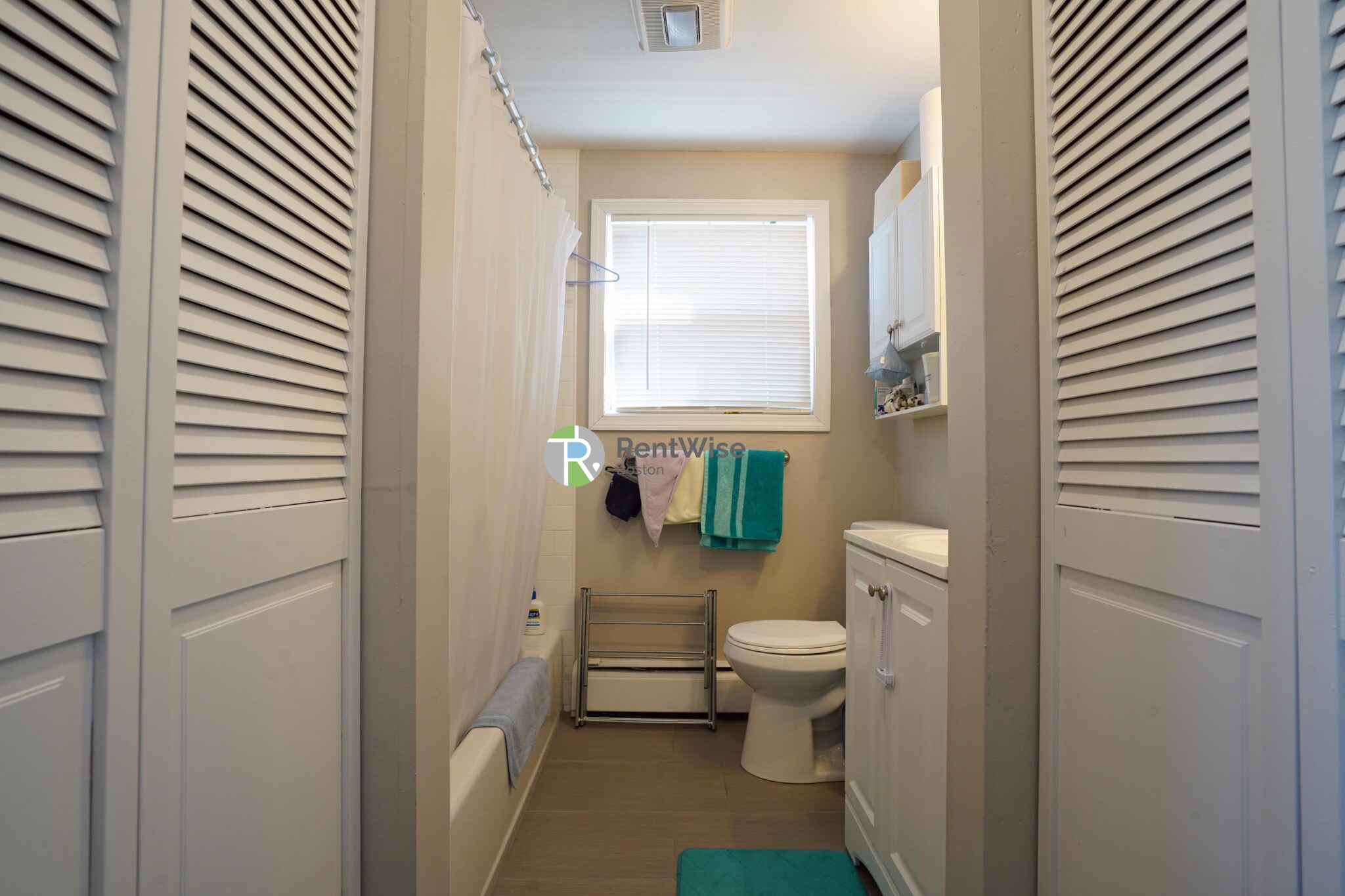 121 Ash St, South Side