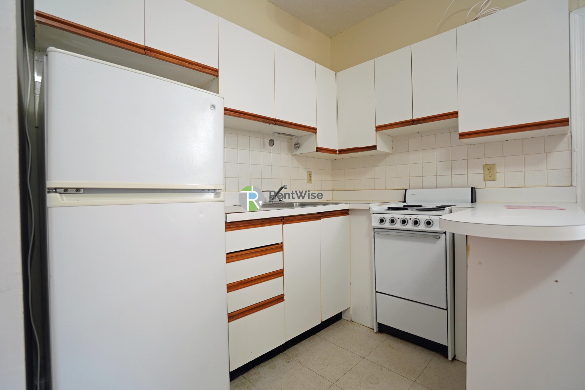 1120 Commonwealth Ave, Allston