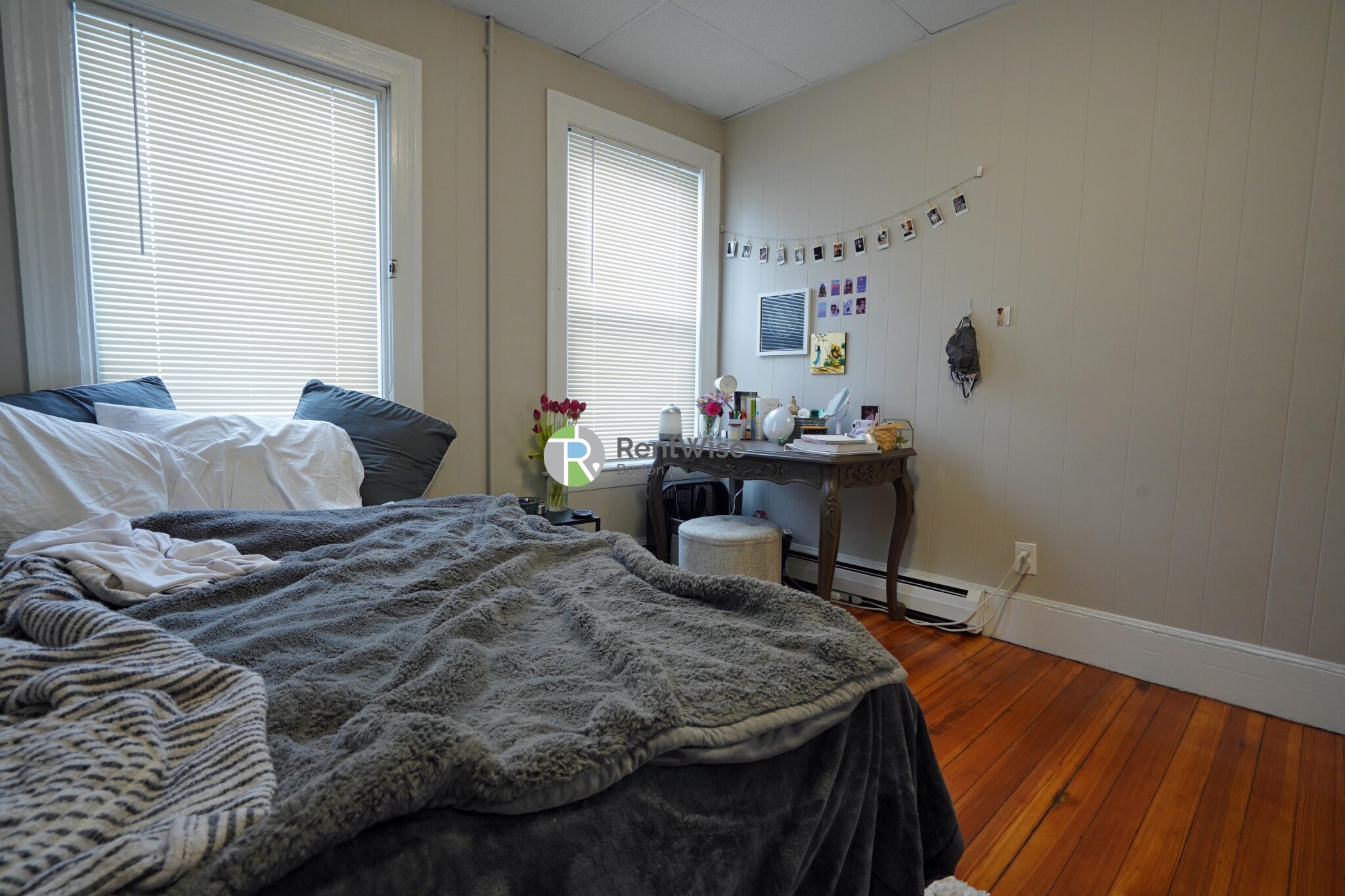 2 Ashford Ct, Allston