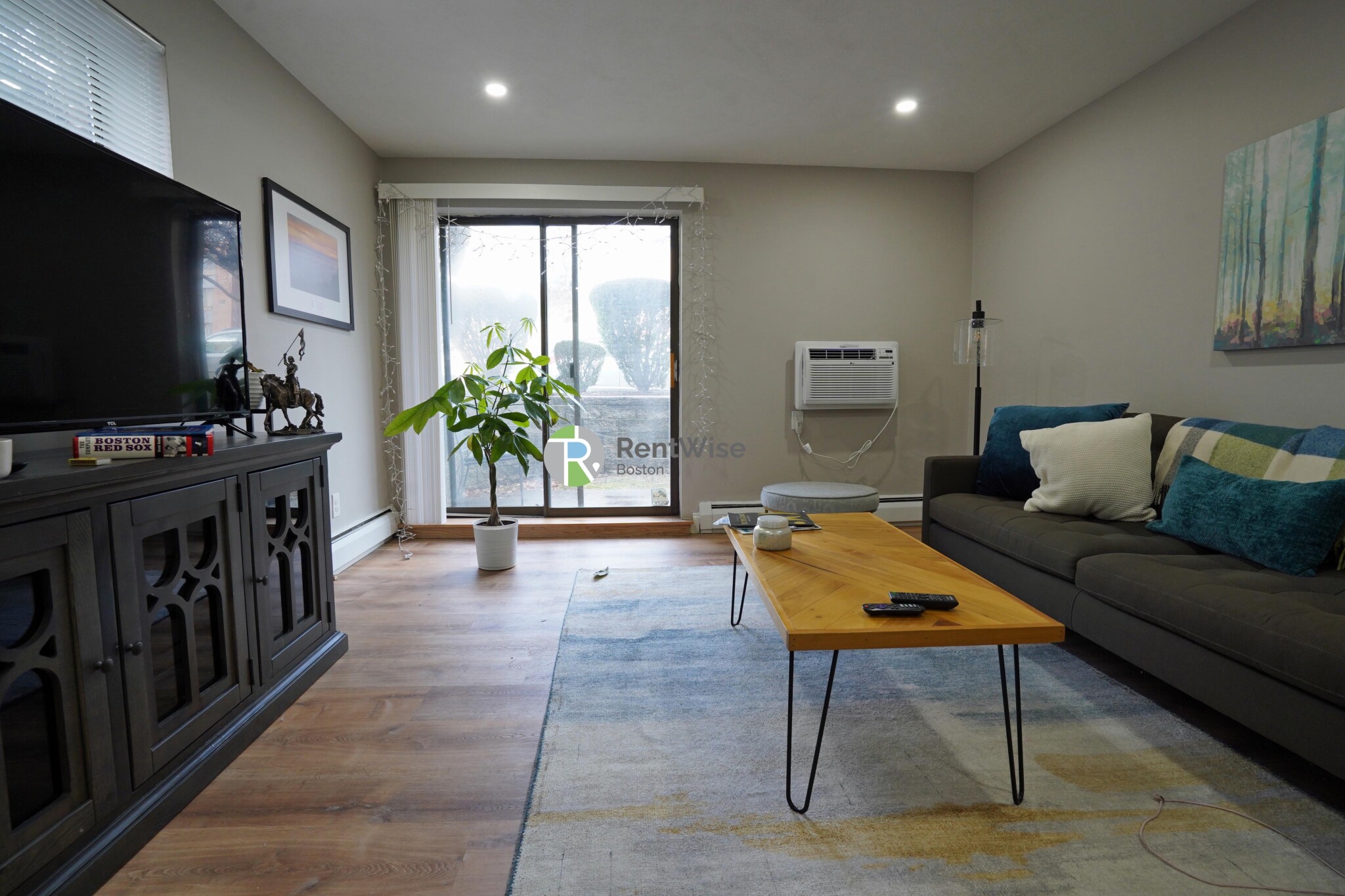 116 Tremont St, Brighton