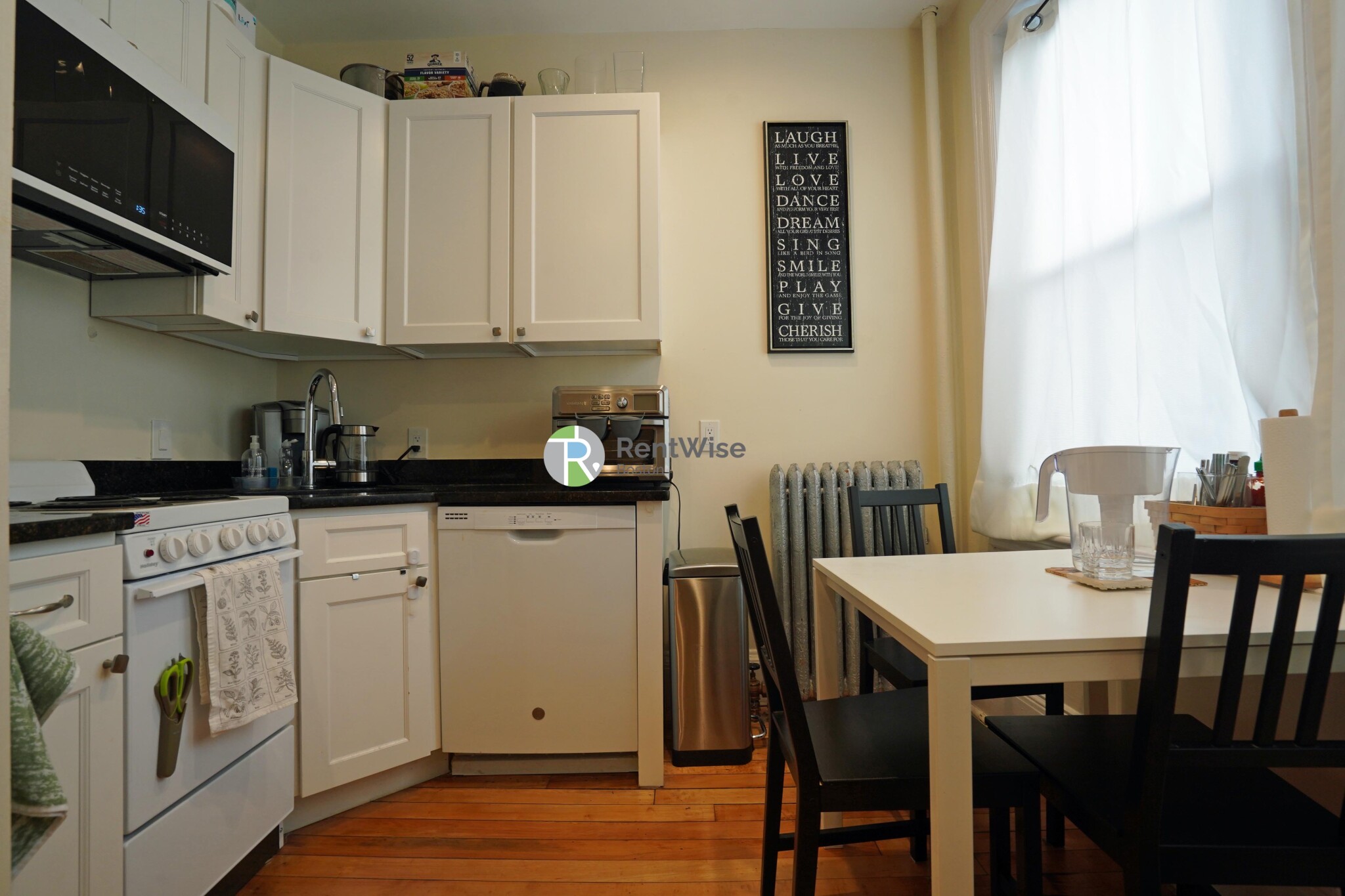 1212 Commonwealth Ave, Brighton