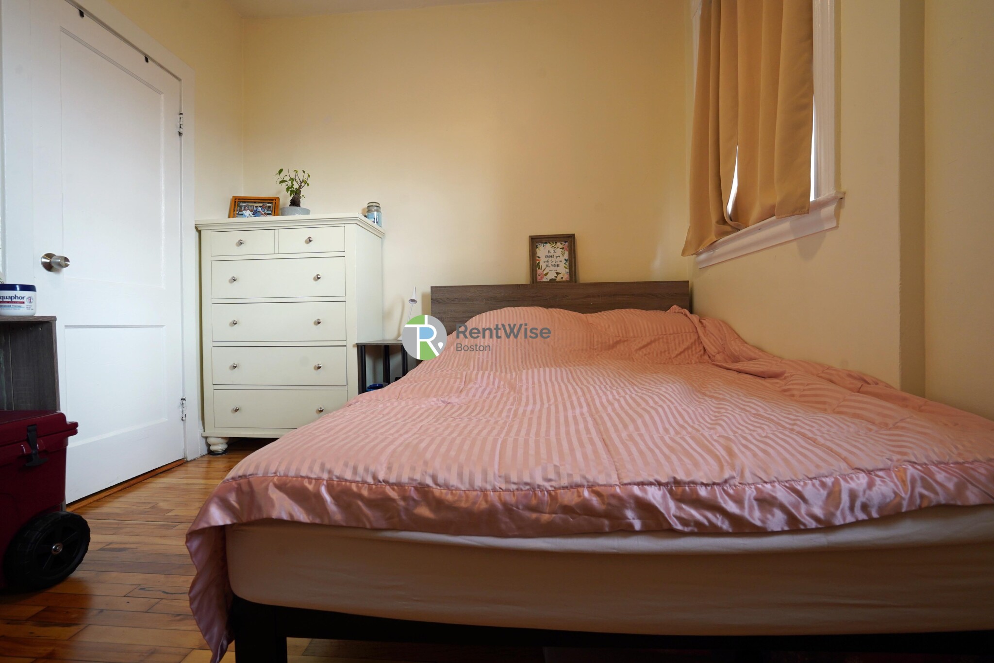 1212 Commonwealth Ave, Brighton