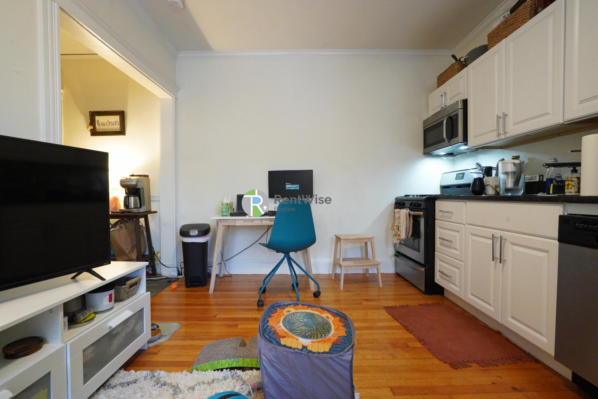 1850 Commonwealth Ave, Brighton