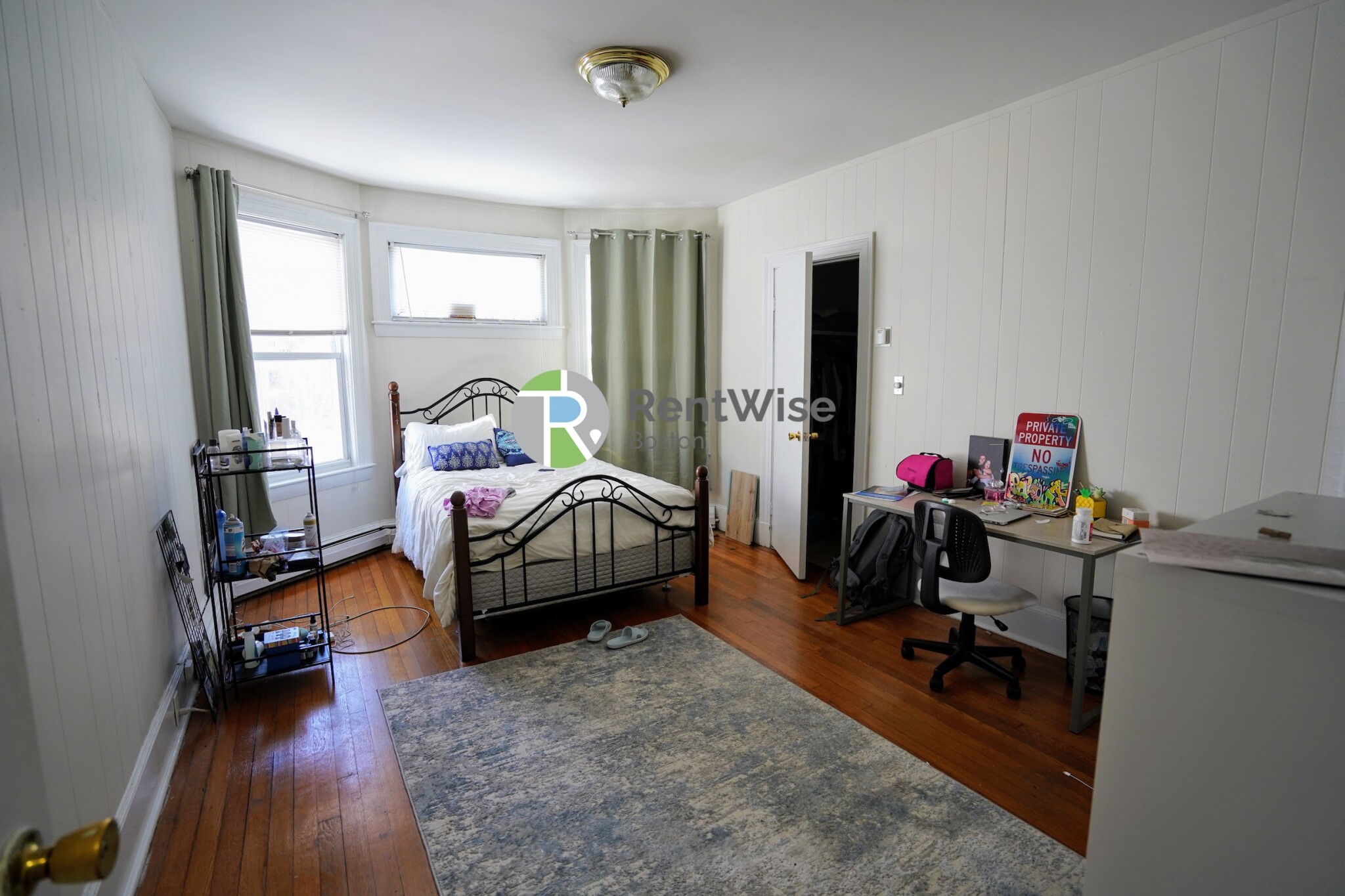 3 Ashford Ct, Allston