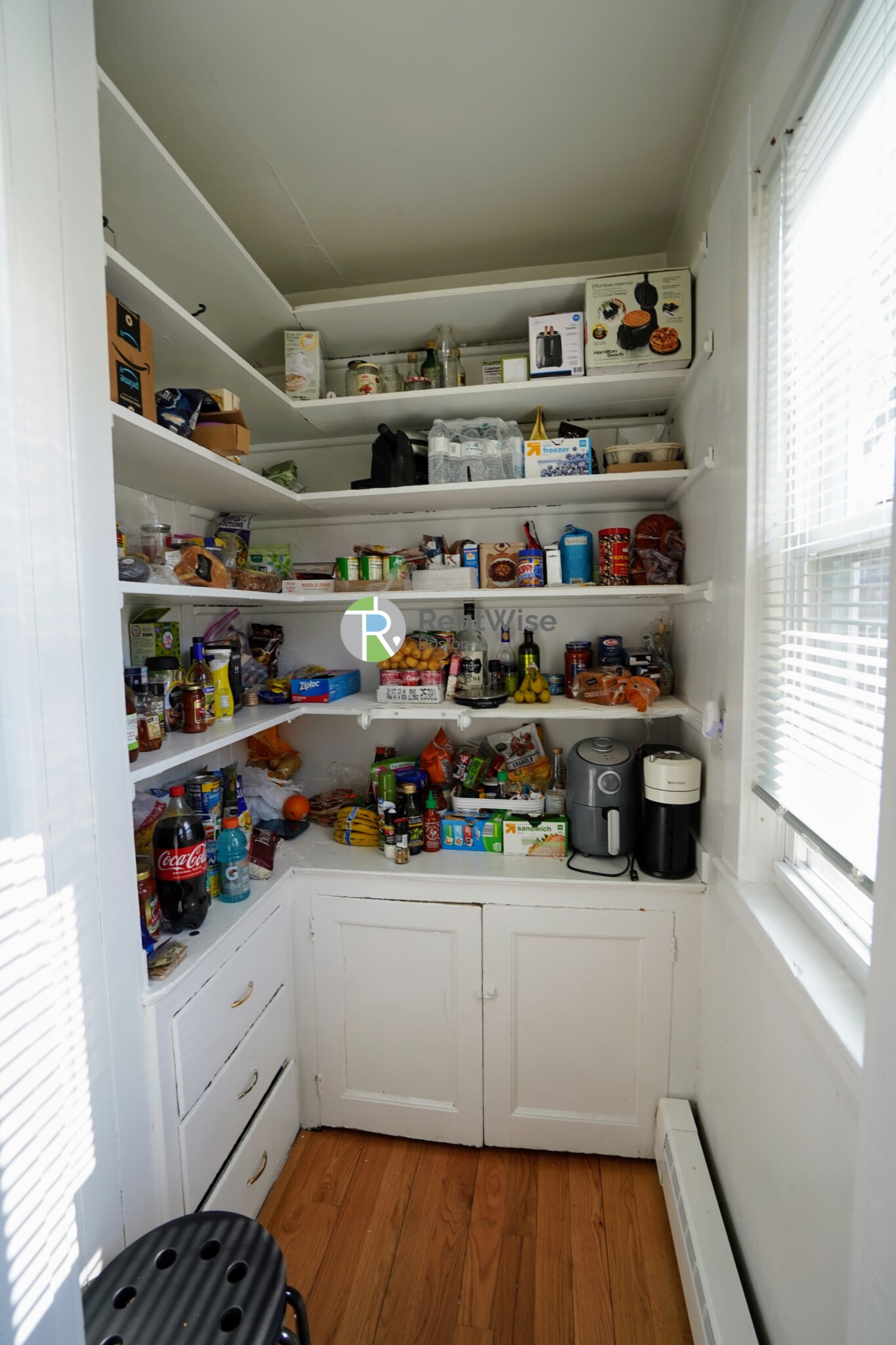 3 Ashford Ct, Allston