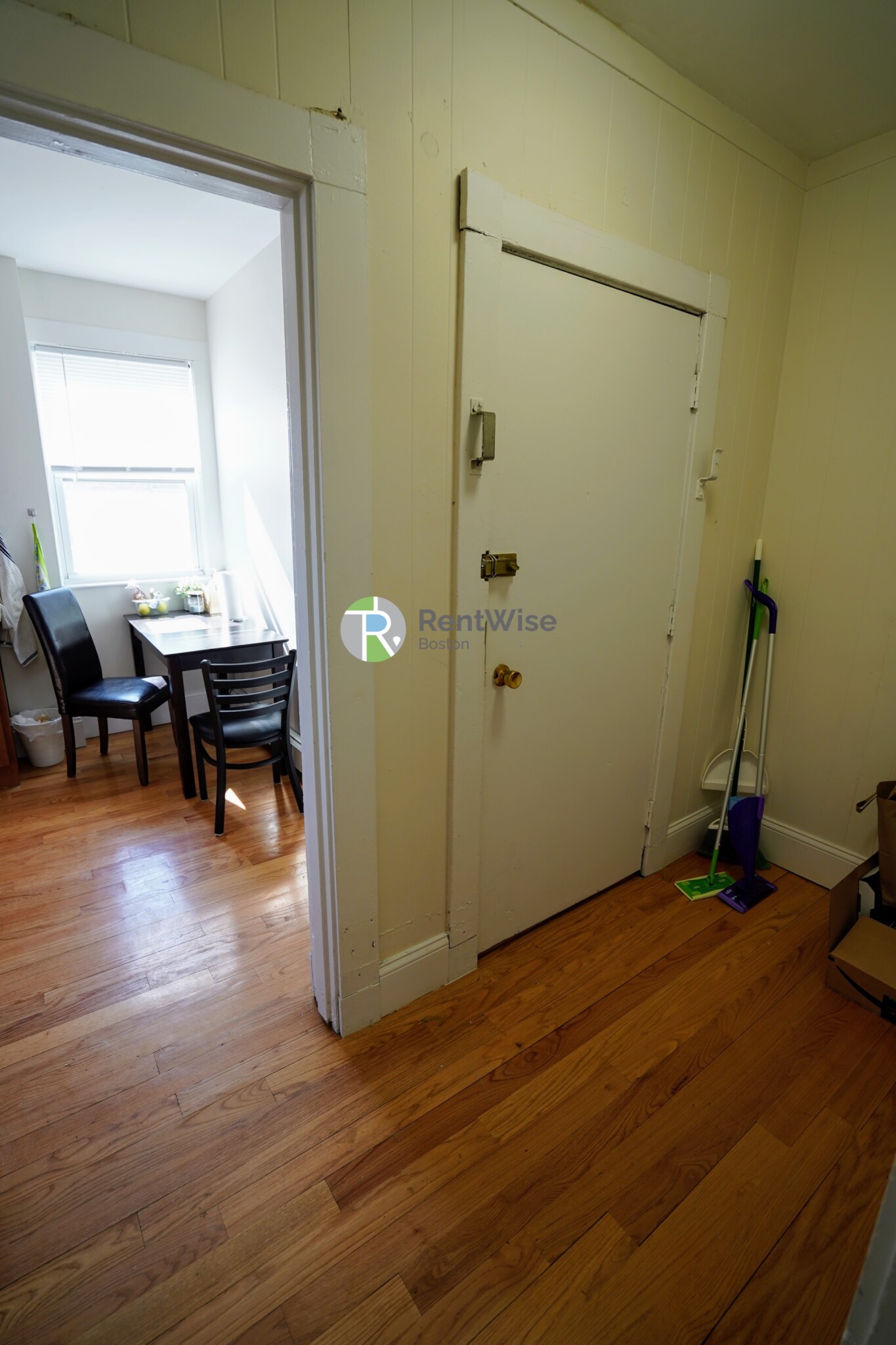 3 Ashford Ct, Allston