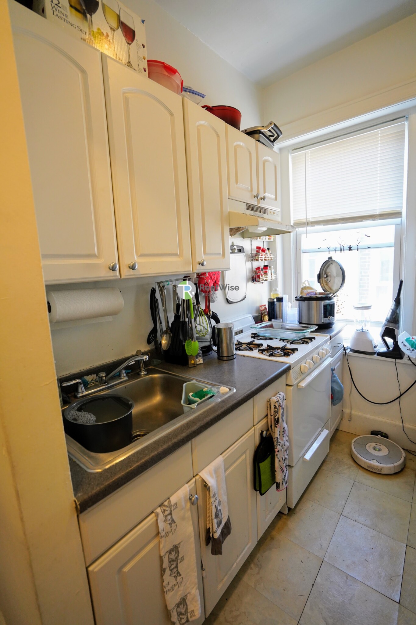 63 Brighton Ave, Allston