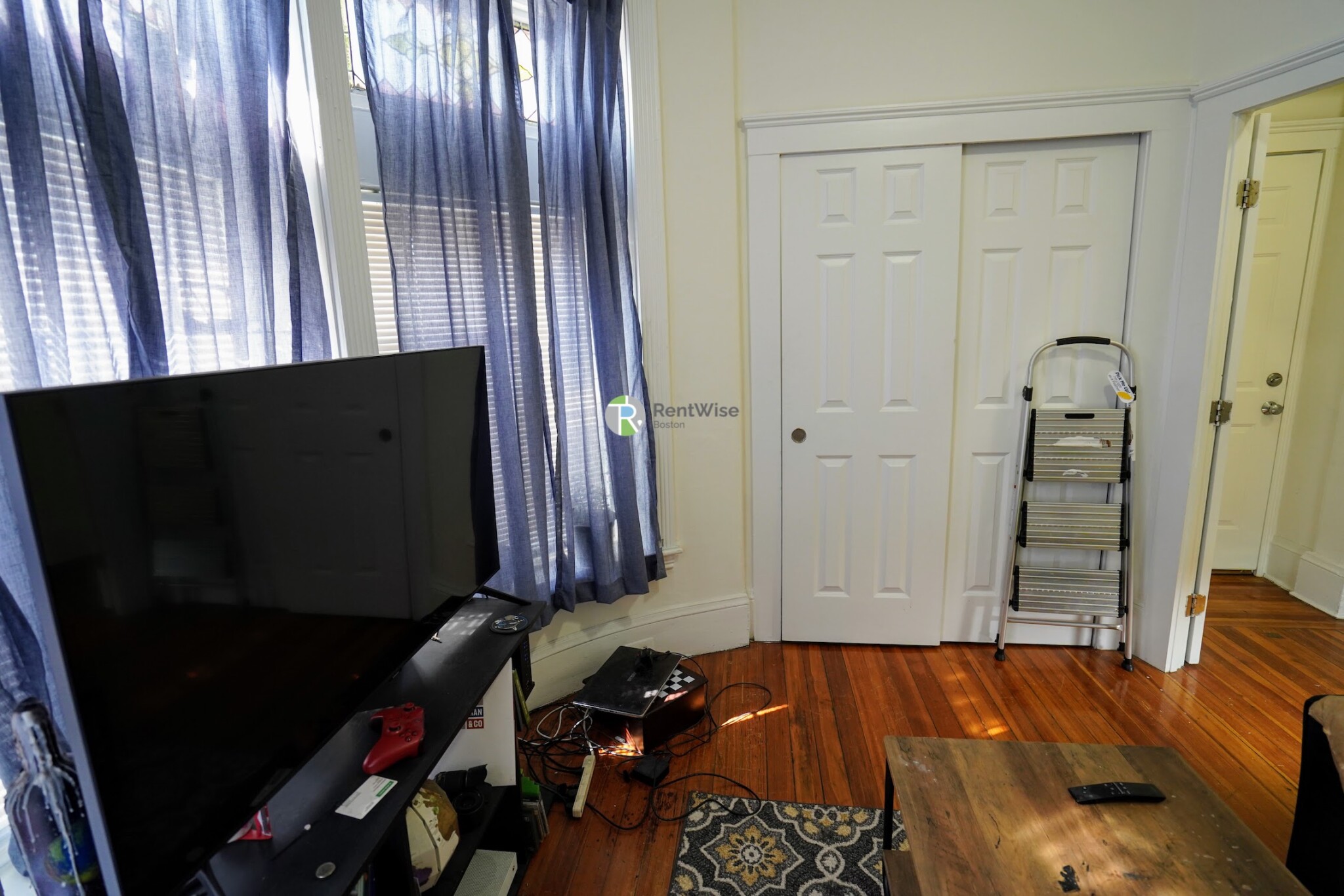 61 Brighton Ave, Allston