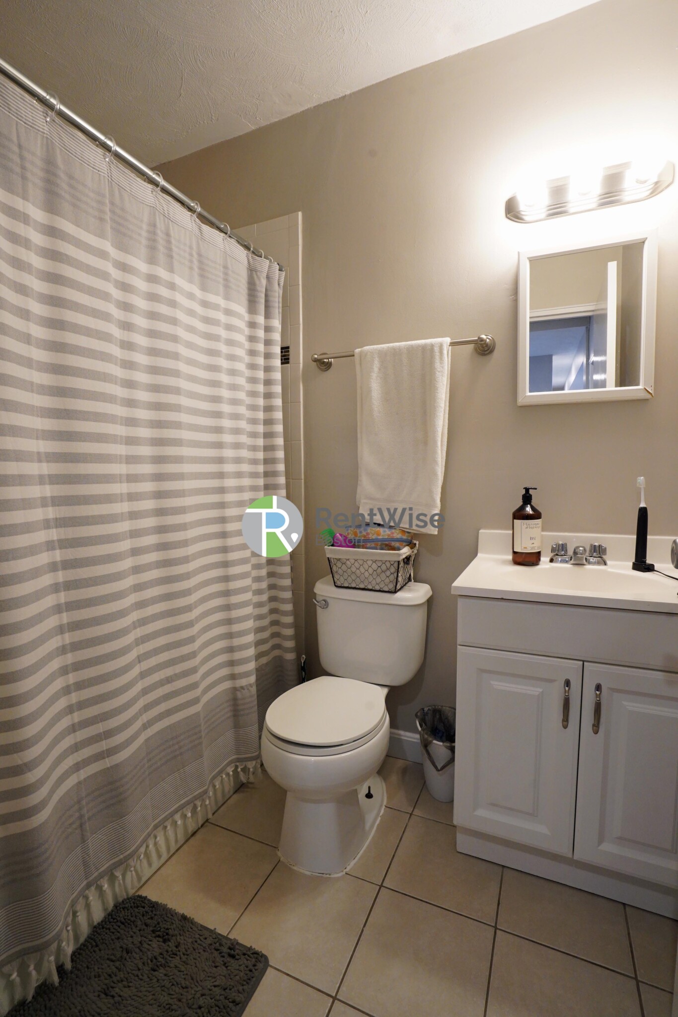 116 Tremont St, Brighton