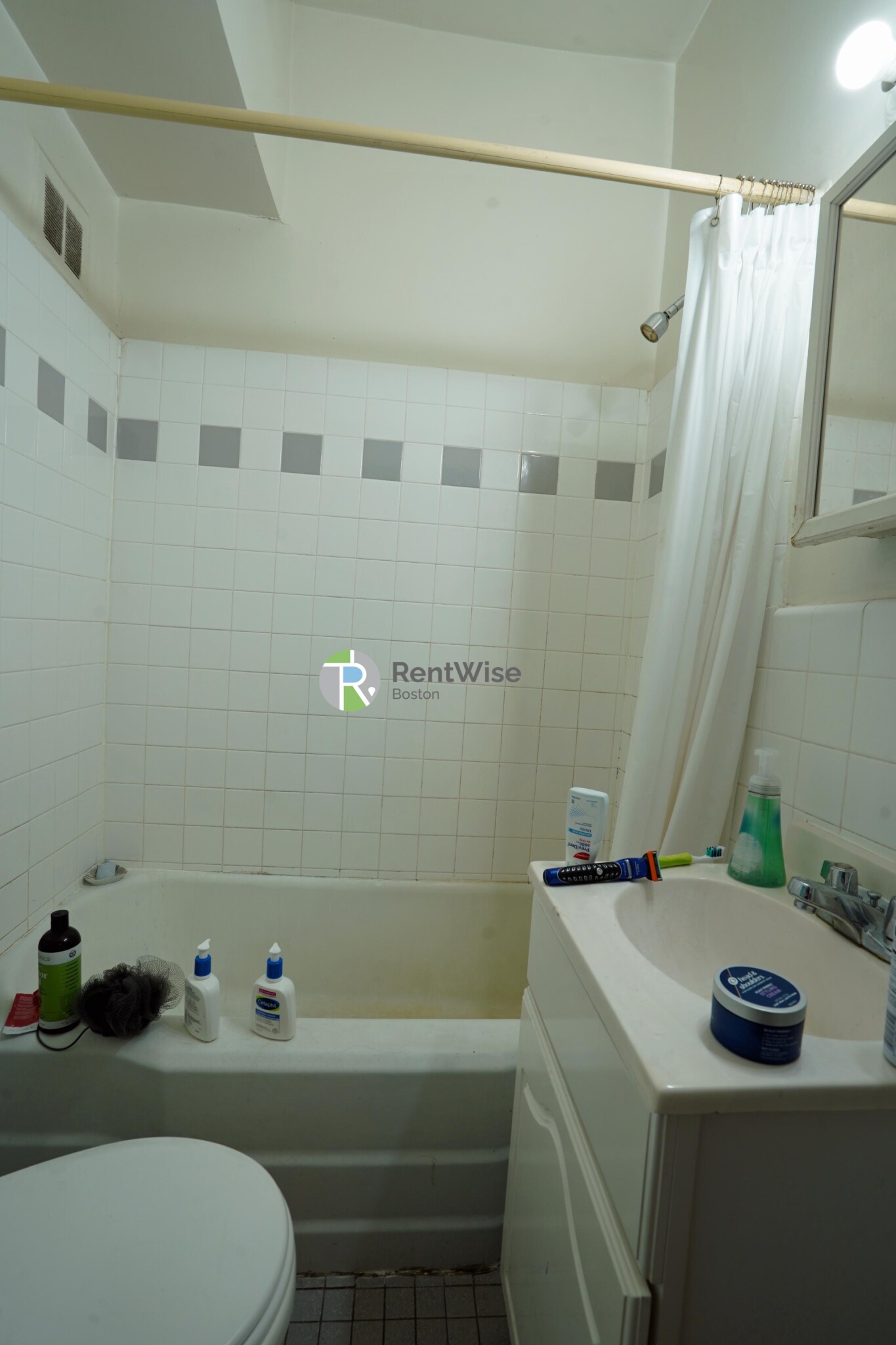 1216 Commonwealth Ave, Allston