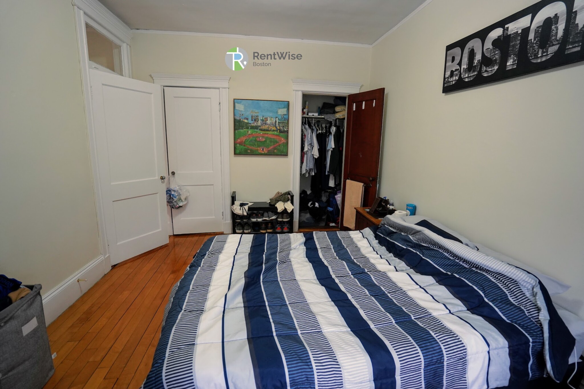 1822 Beacon St, Brookline