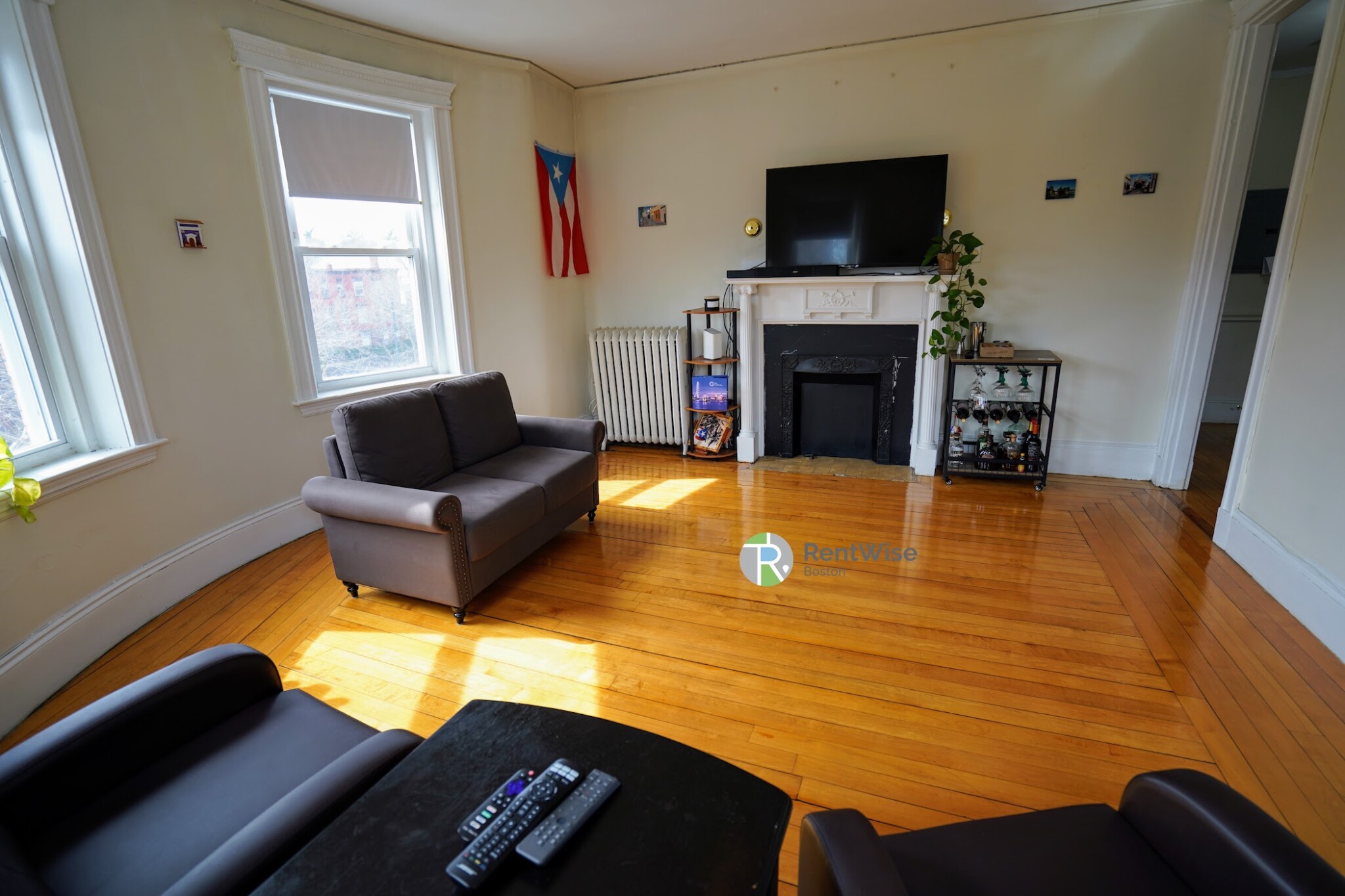 1822 Beacon St, Brookline