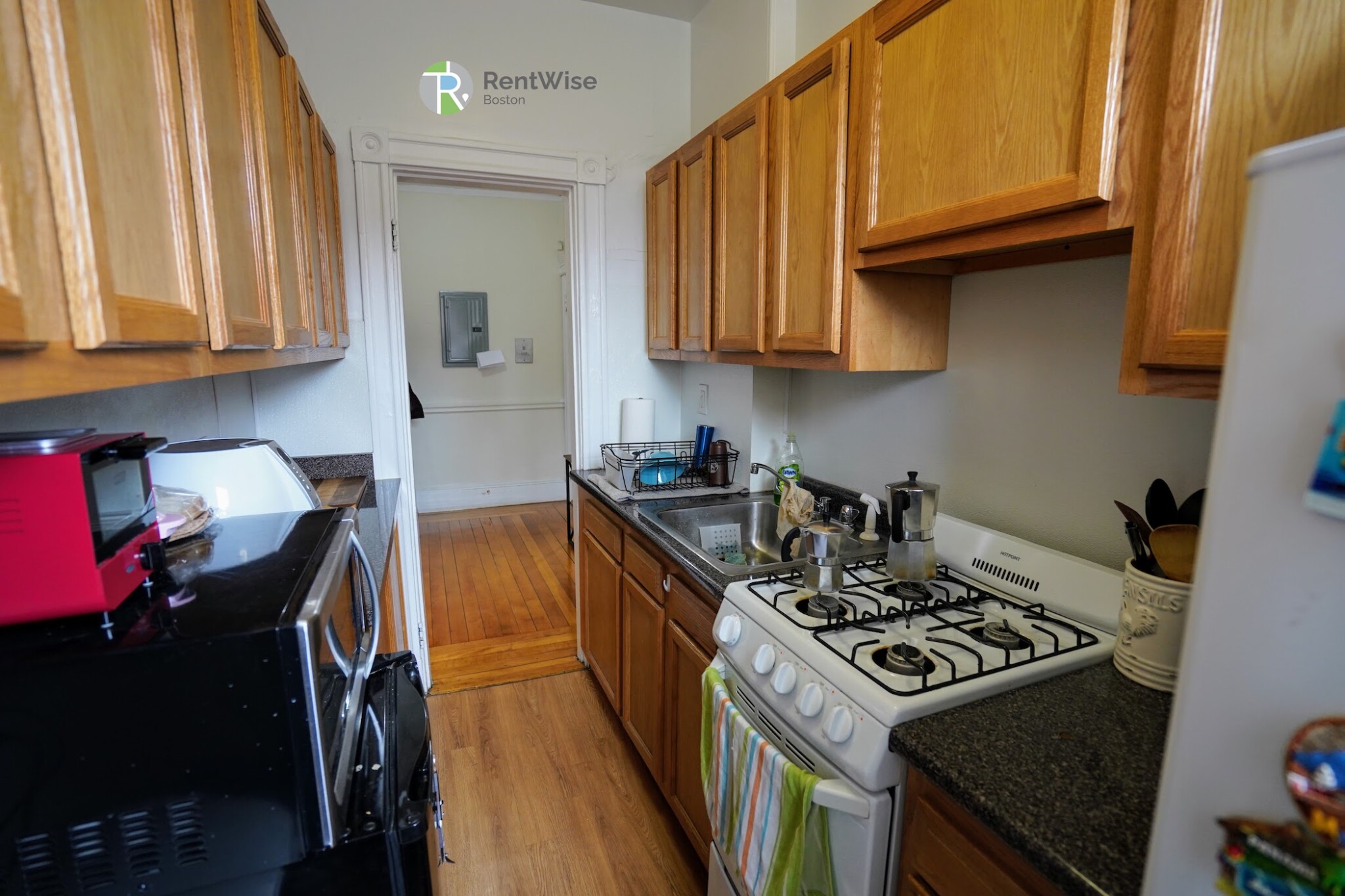 1822 Beacon St, Brookline