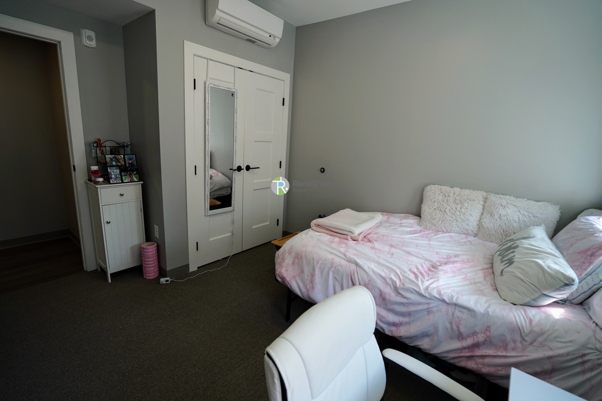 100 Hemenway St, Fenway