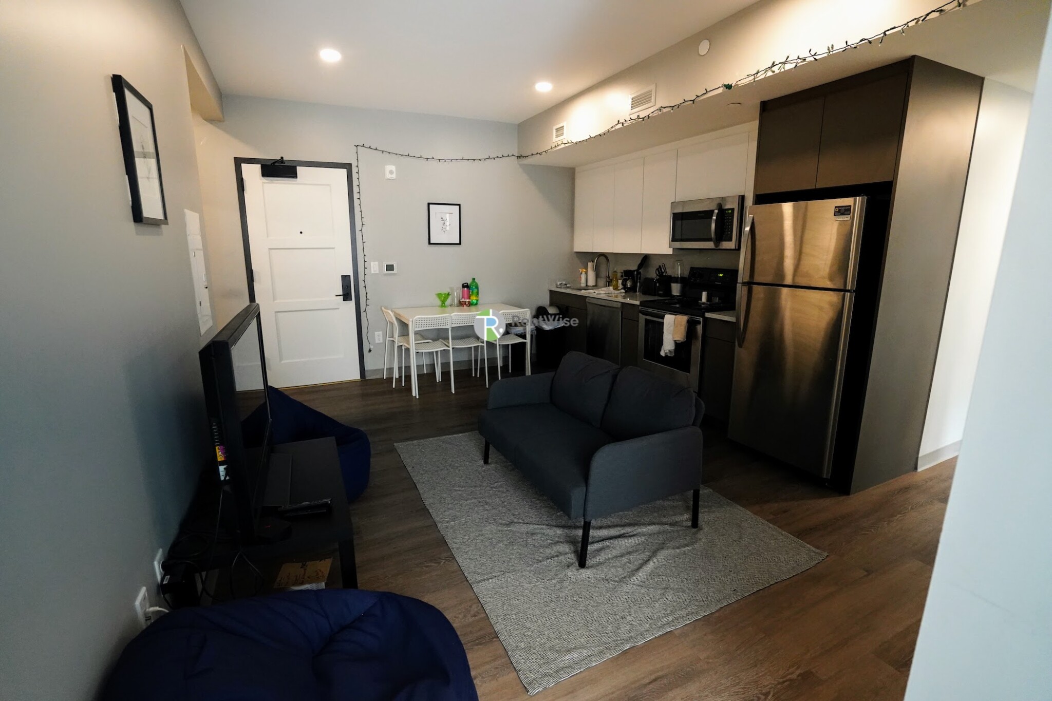 100 Hemenway St, Fenway