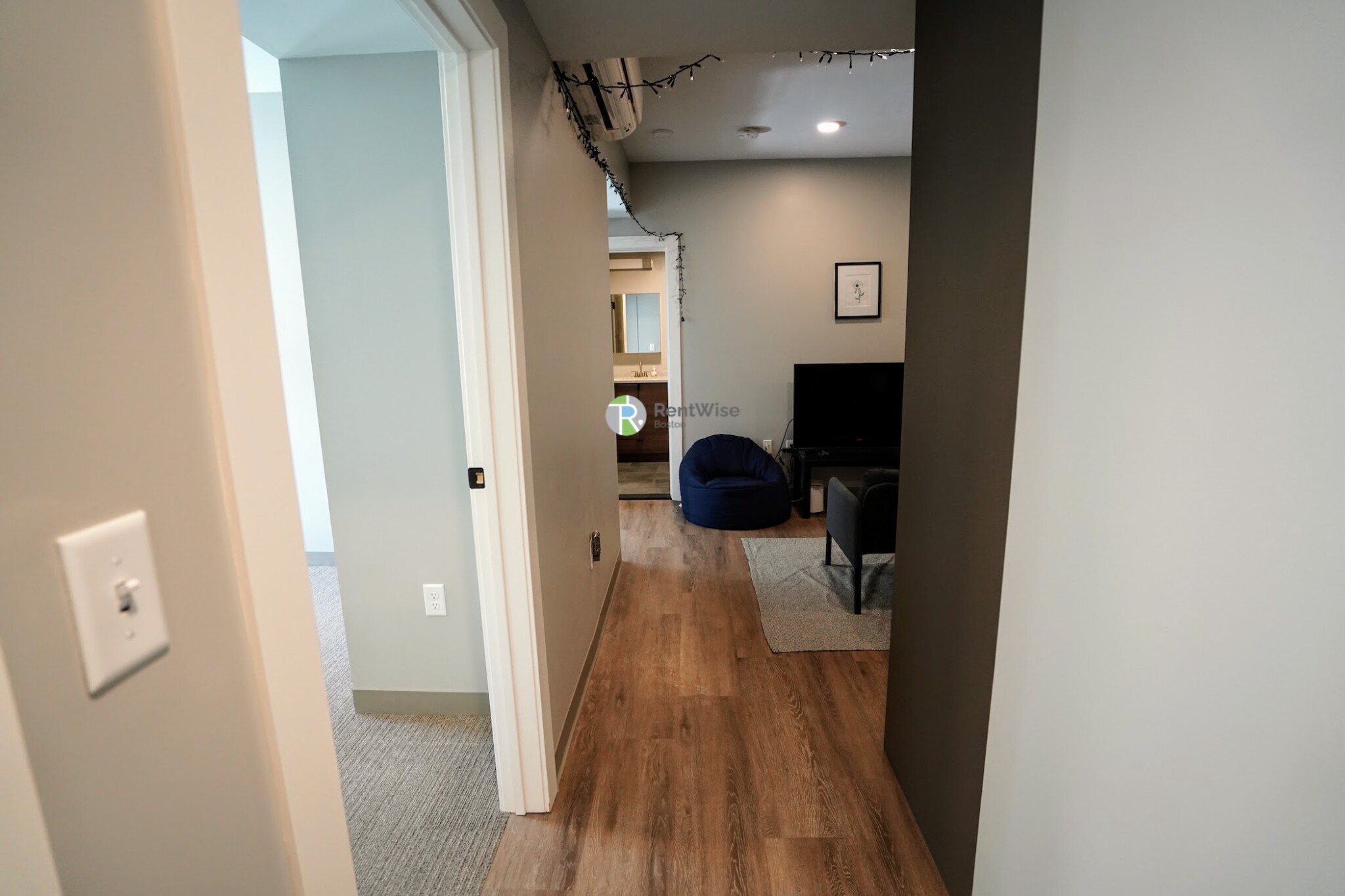 100 Hemenway St, Fenway