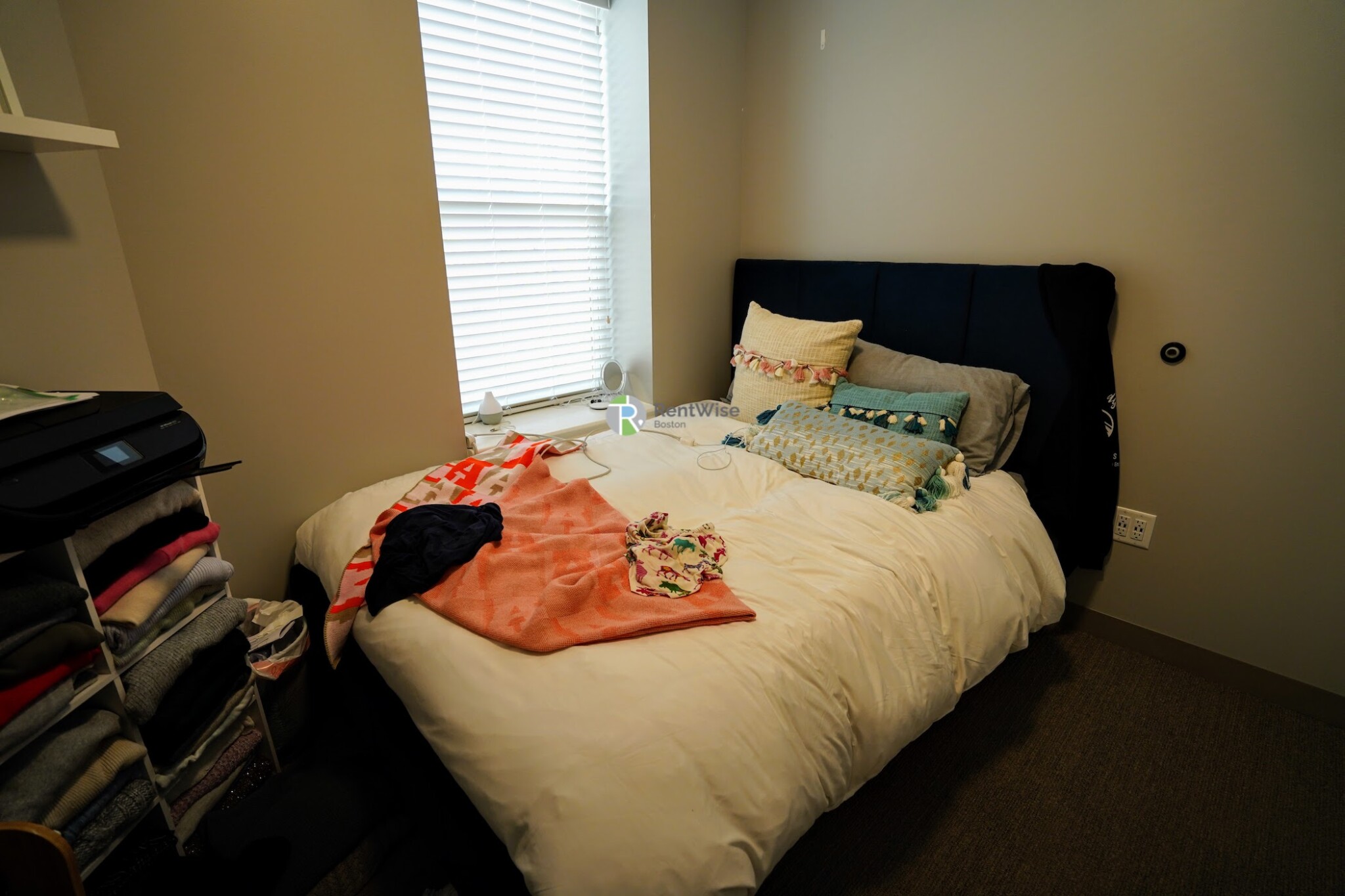 100 Hemenway St, Fenway