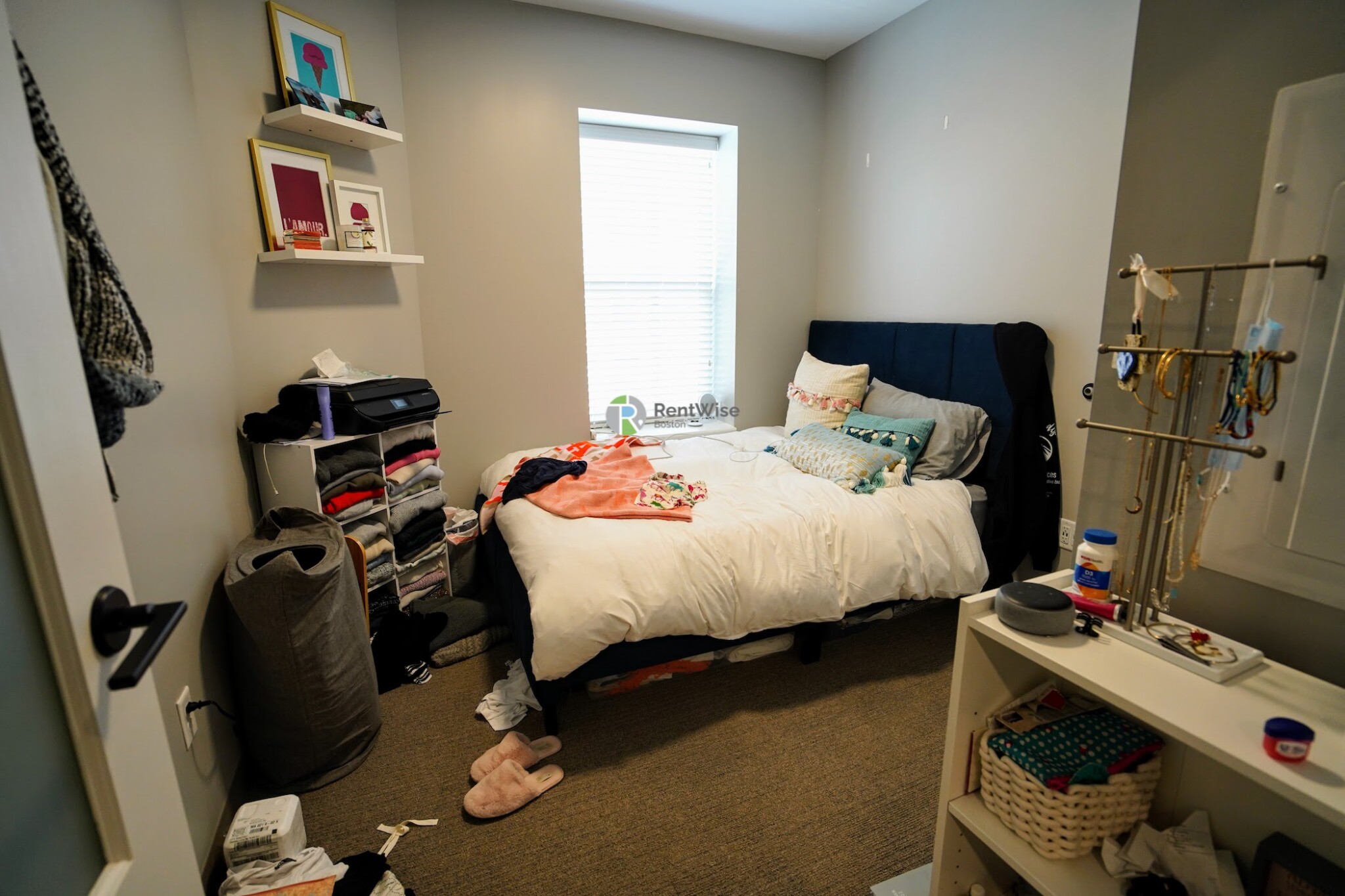 100 Hemenway St, Fenway