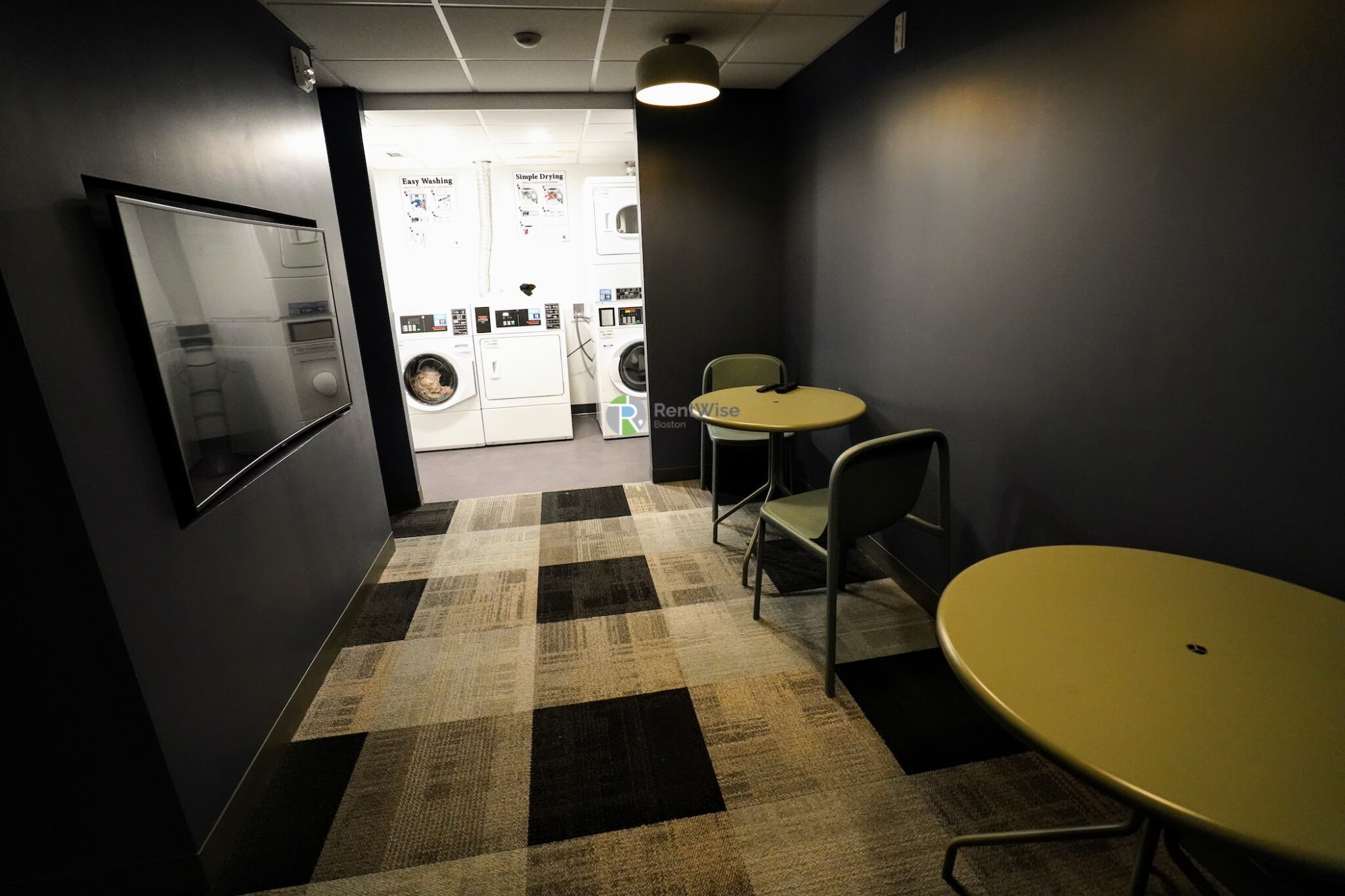 100 Hemenway St, Fenway