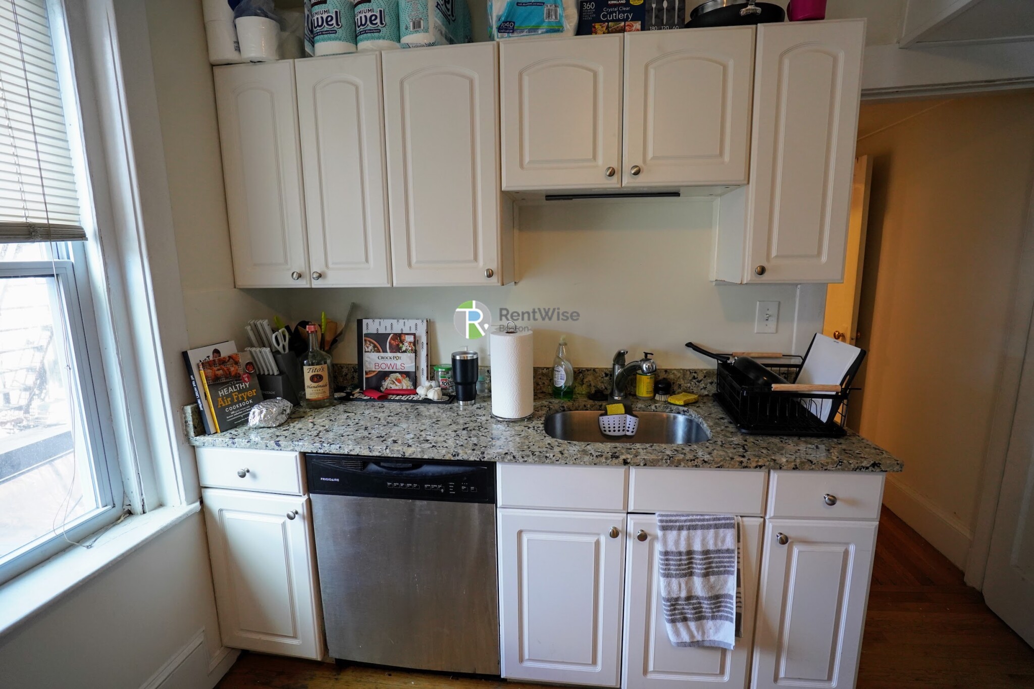 489 East Broadway, South Boston