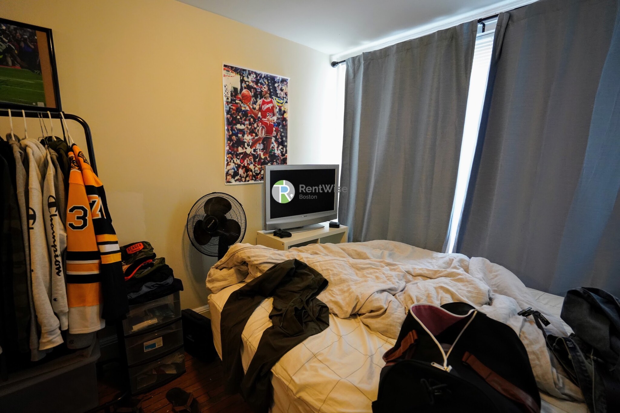 489 East Broadway, South Boston