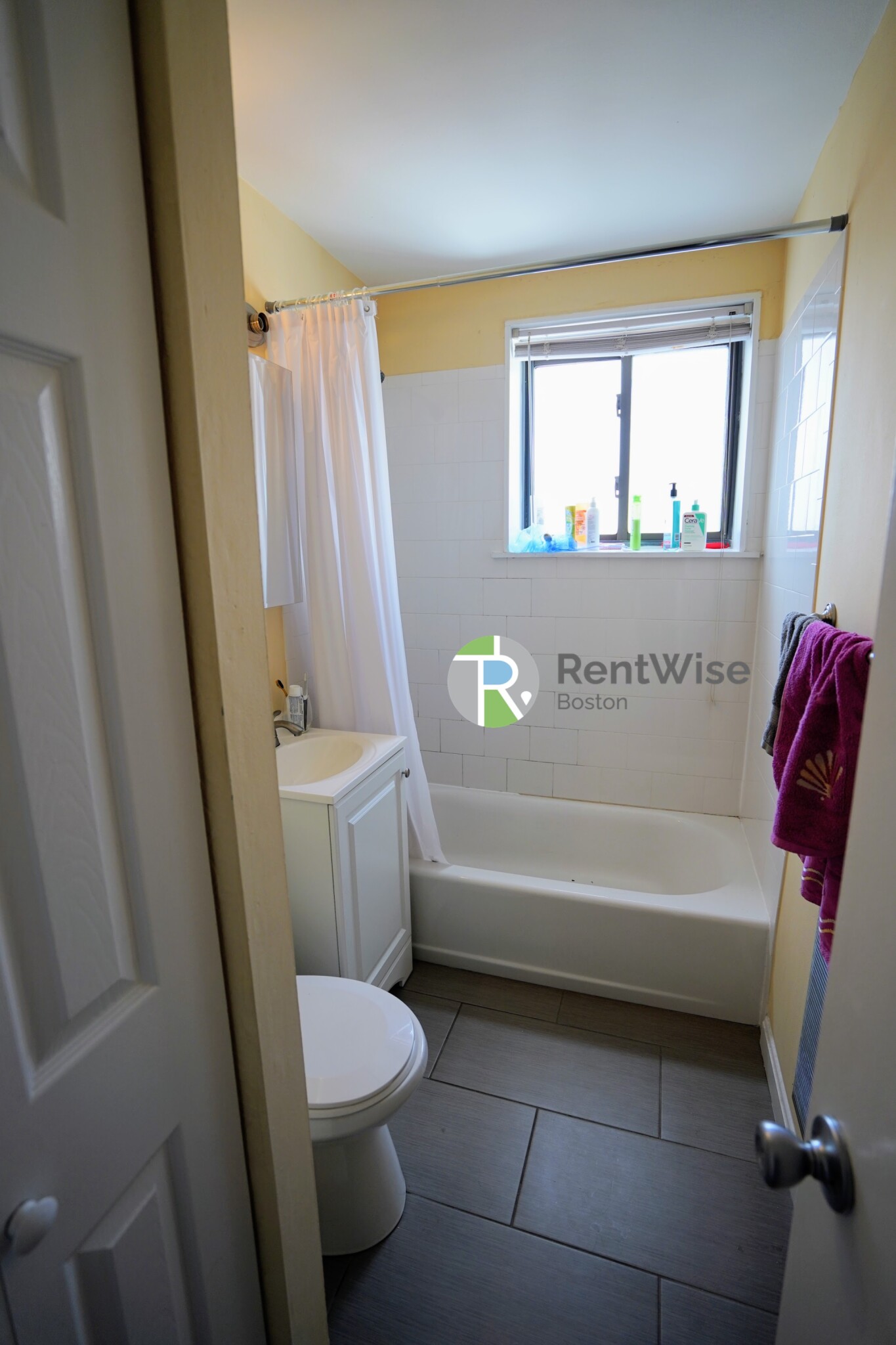 1200 Commonwealth Ave, Brighton