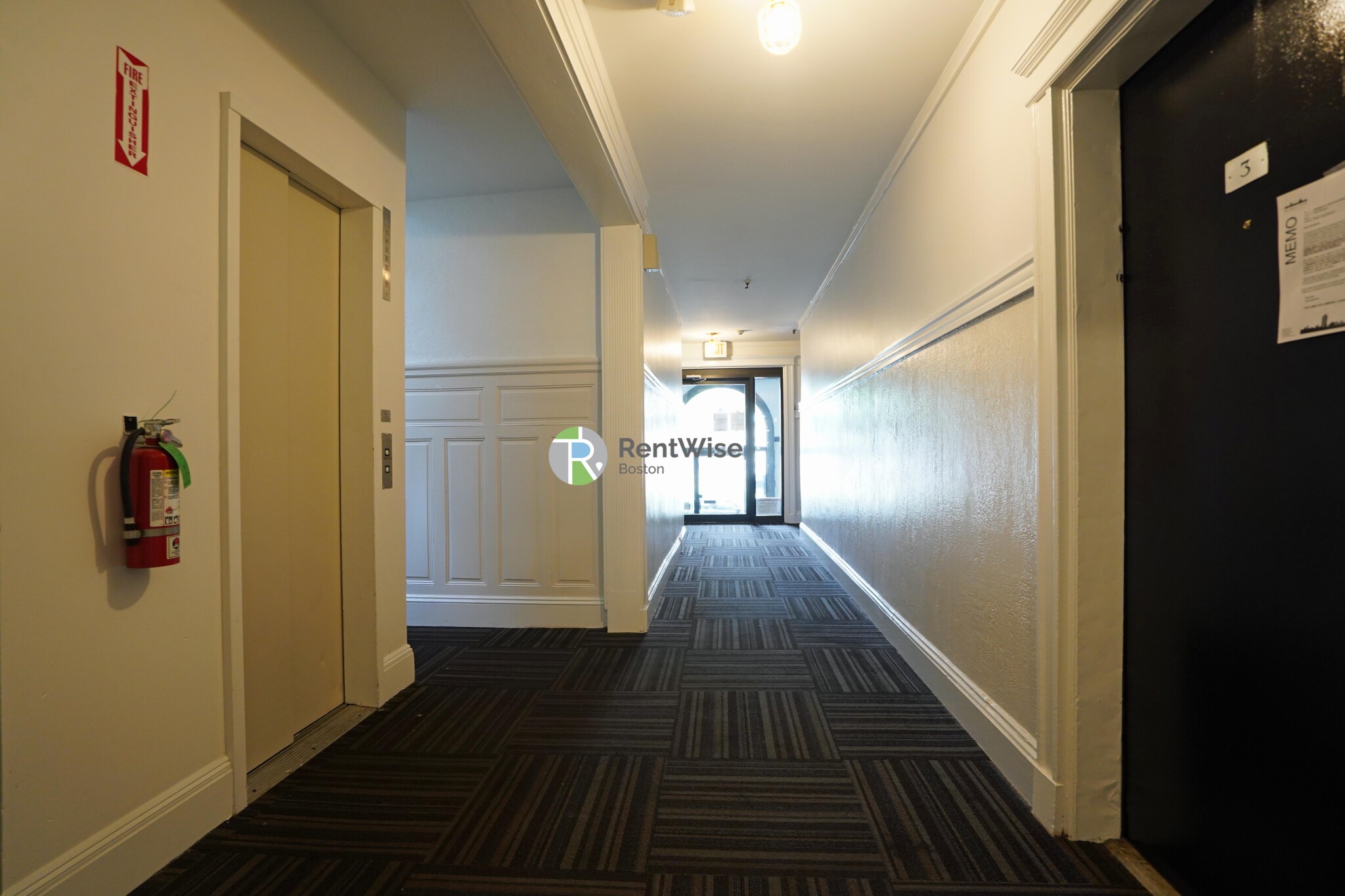 1144 Commonwealth Ave. - 2,600USD / month